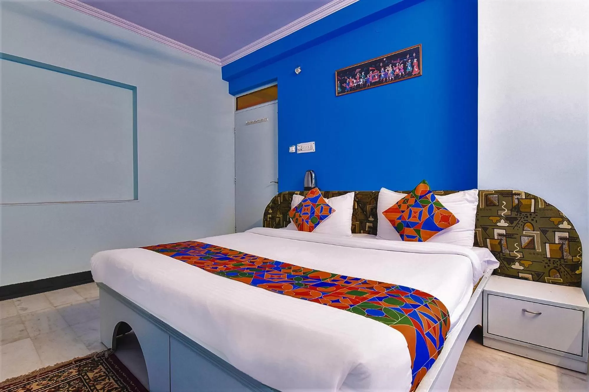 Bed in FabExpress Anuja