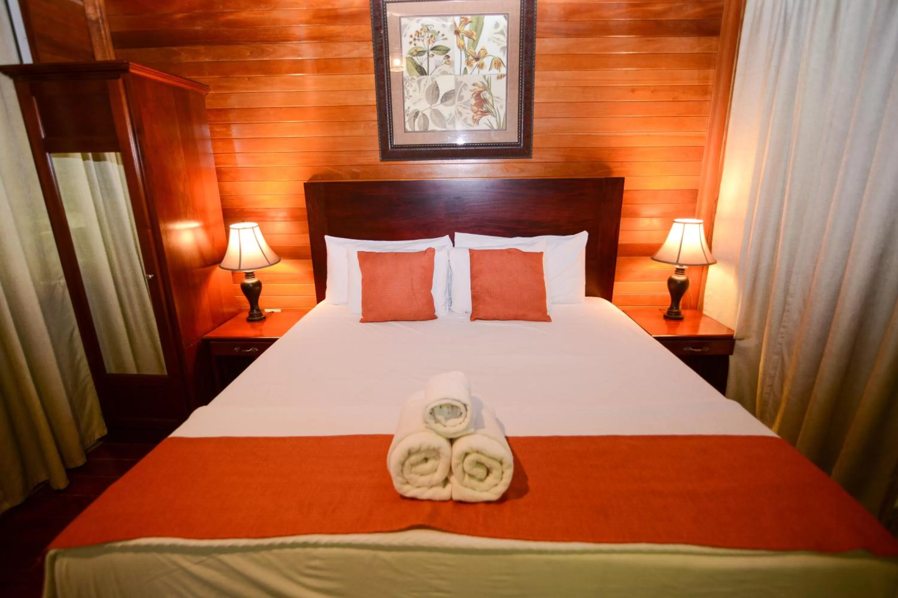 Bed in KikiWitz Resort