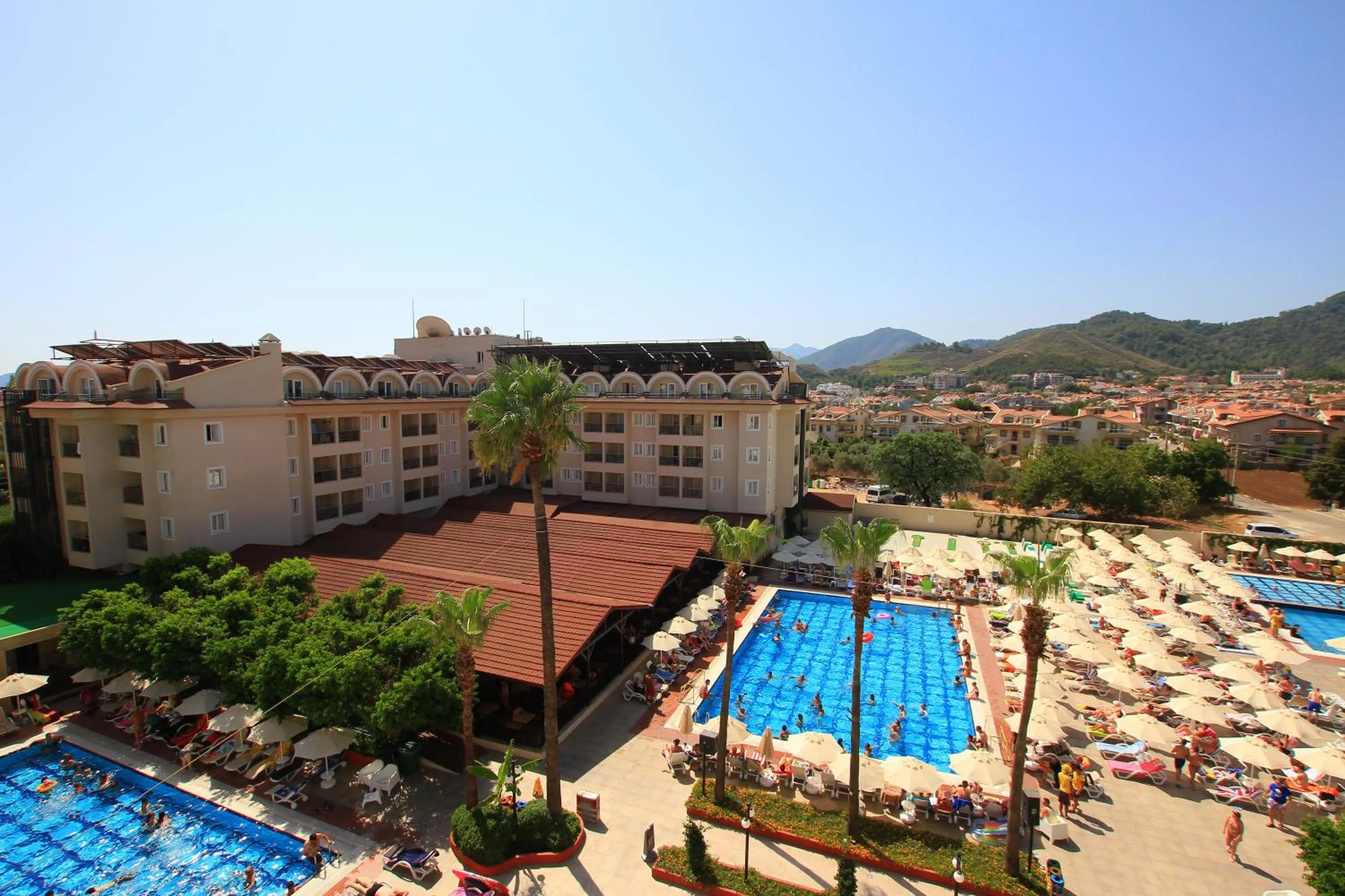 Day in Julian Club Hotel