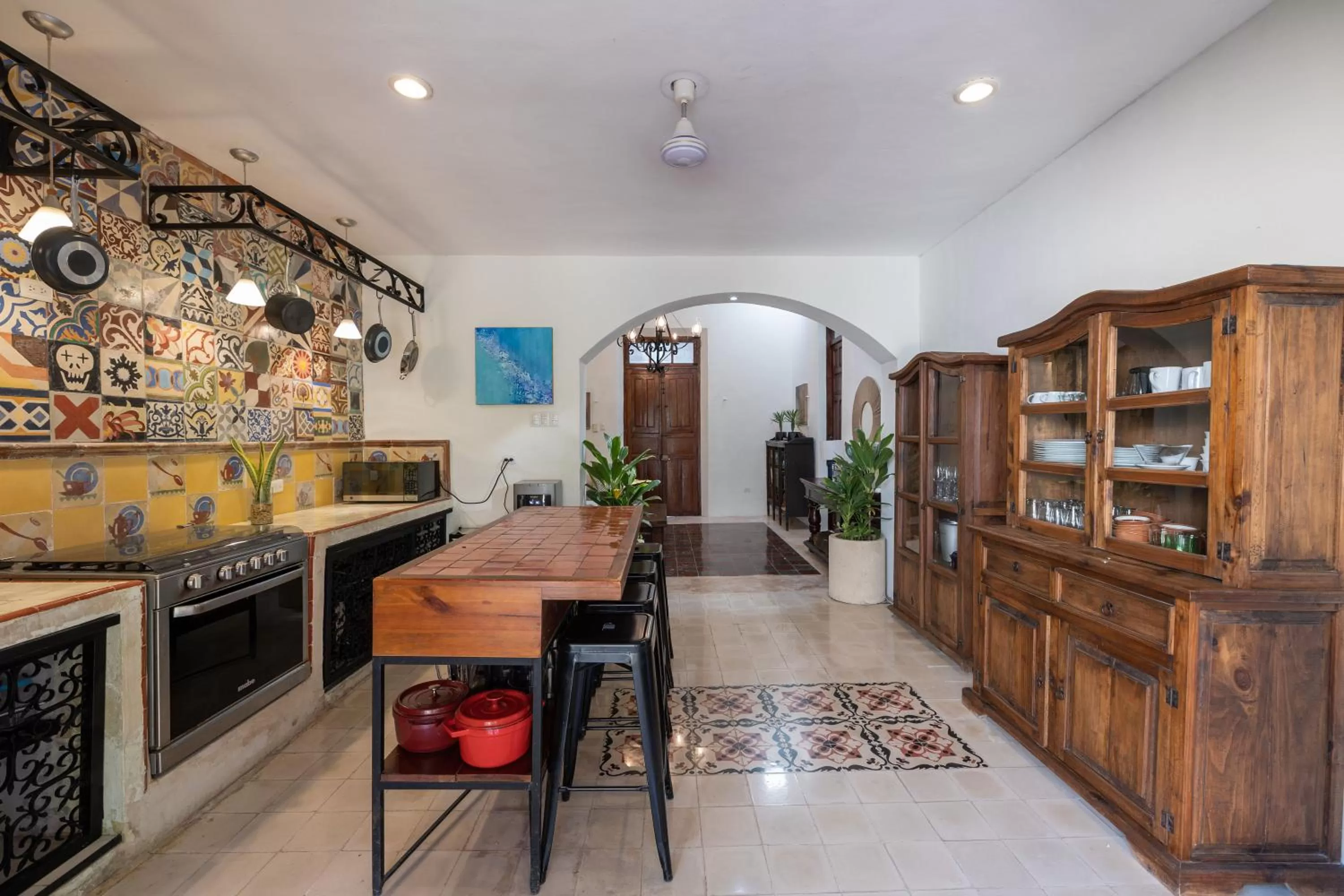 Kitchen or kitchenette in Casa Dos Lirios Hotel Boutique