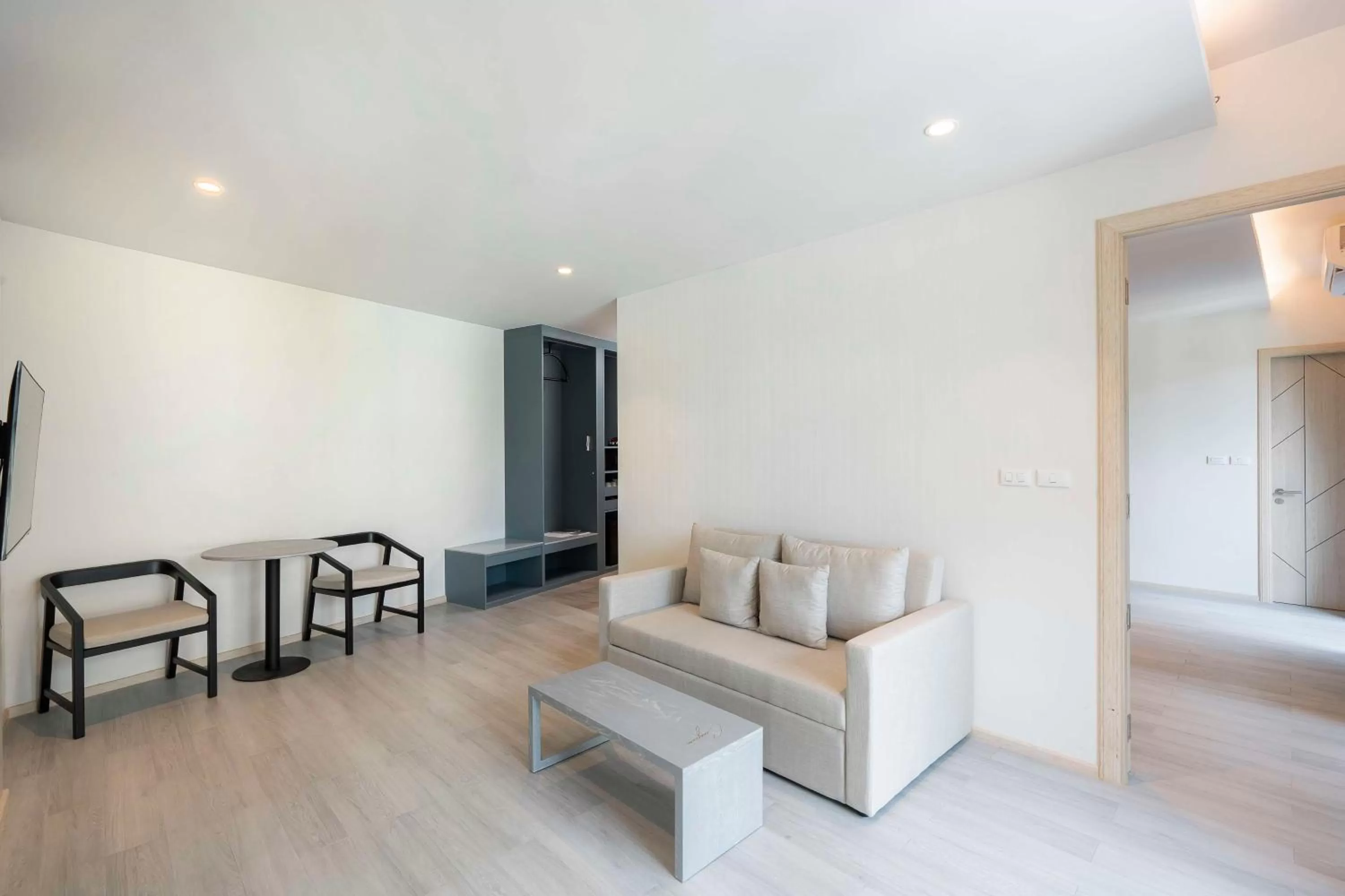 Photo of the whole room in Best Western Plus Carapace Hotel Hua Hin