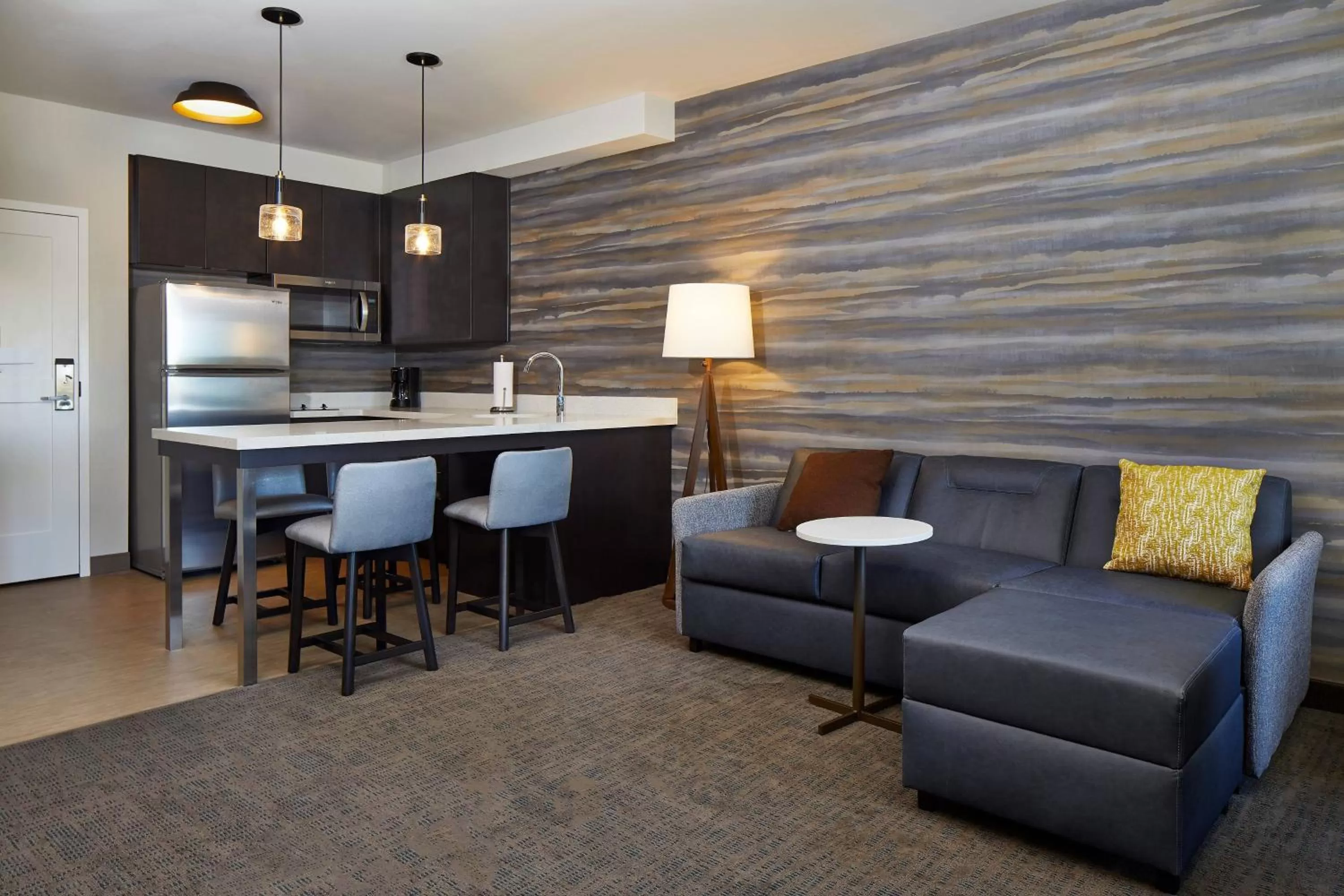 Living room in Residence Inn by Marriott Cleveland University Circle/Medical Center