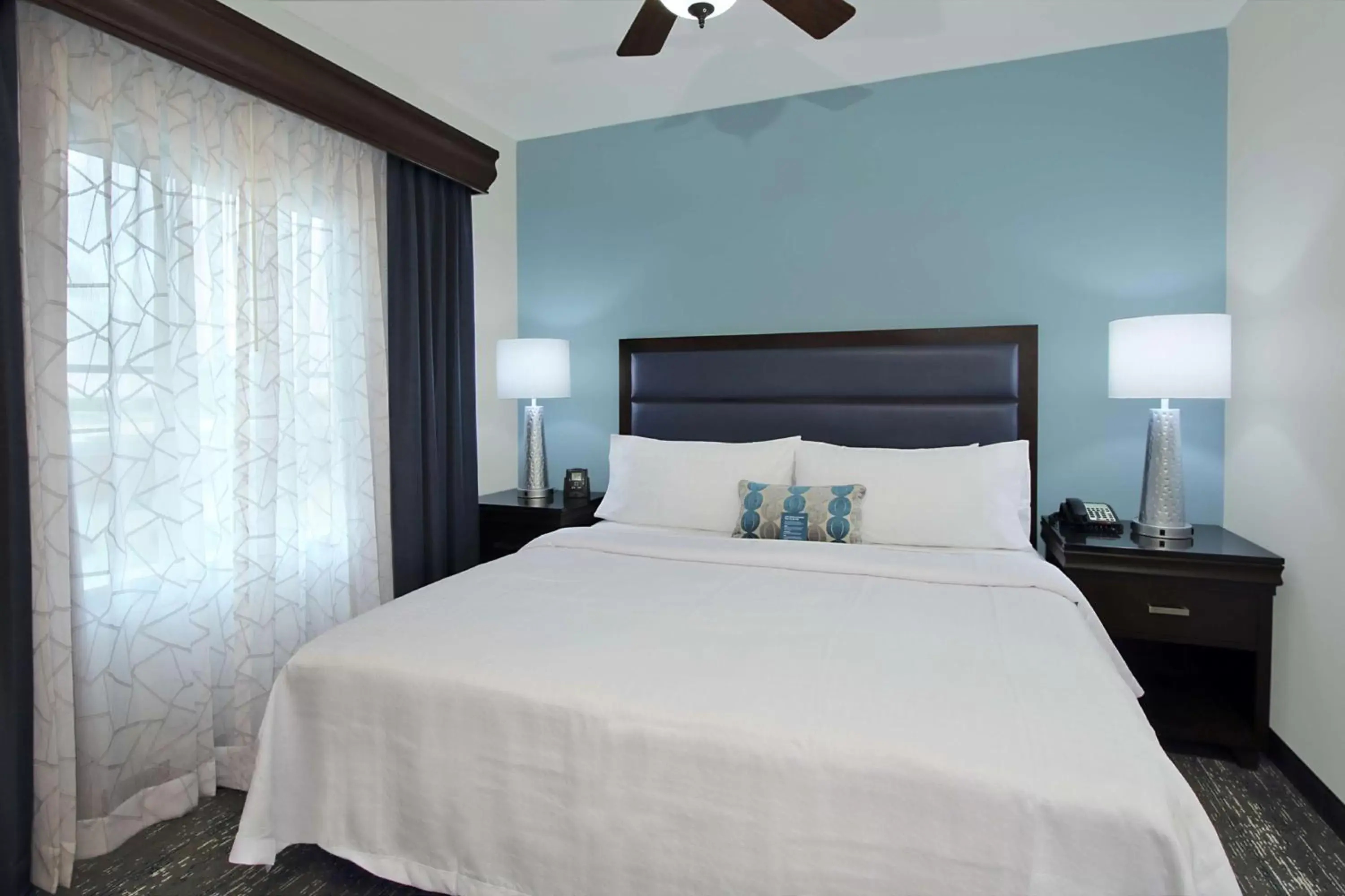 King Studio with Roll-In Shower - Mobility and Hearing Access/Non-Smoking in Homewood Suites by Hilton Miami - Airport West King Studio with Roll-In Shower - Mobility and Hearing Access/Non-Smoking in Homewood Suites by Hilton Miami - Airport West