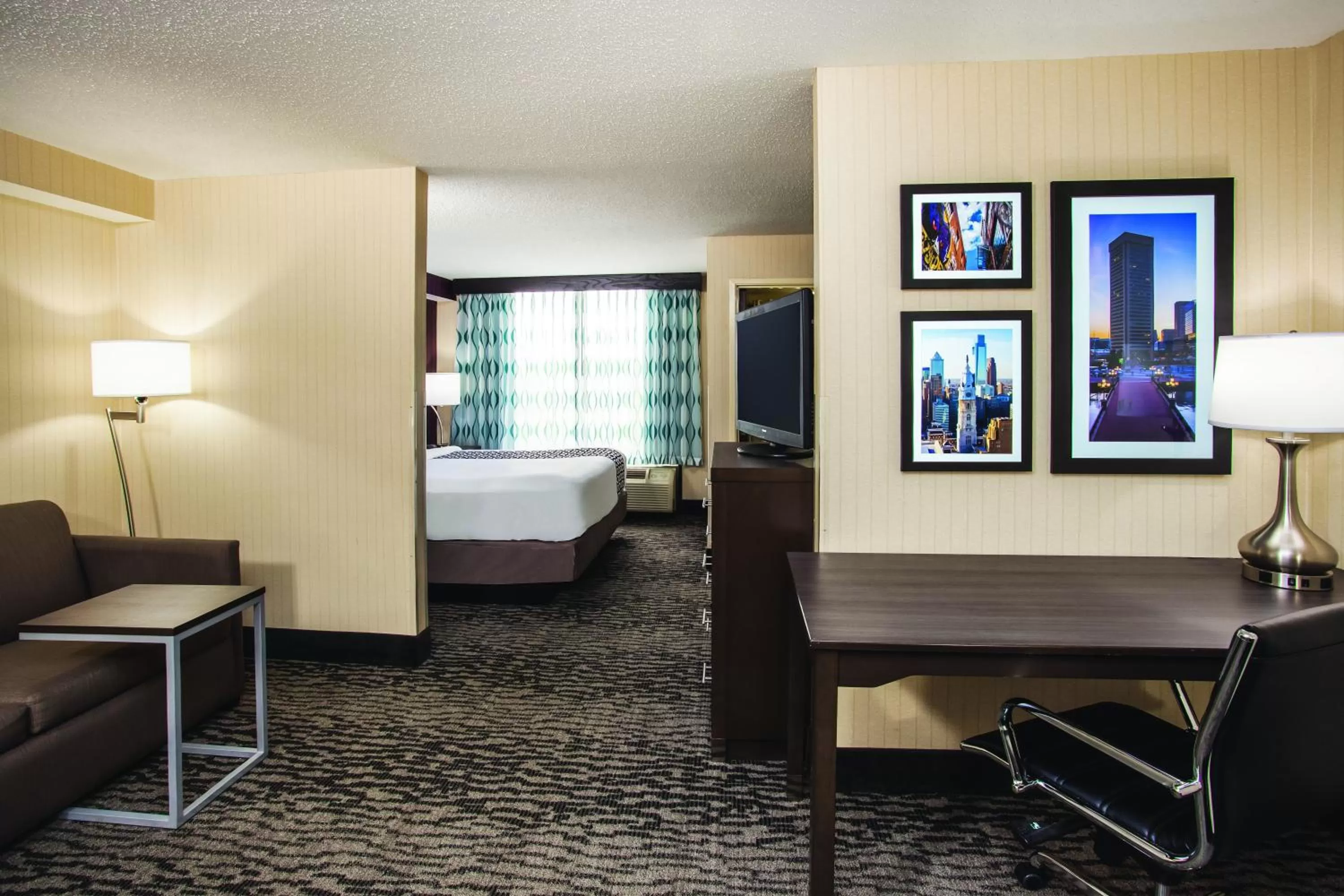 Bed in La Quinta by Wyndham Newark - Elkton