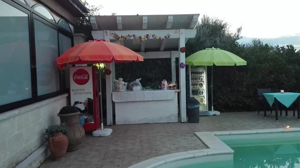 Swimming pool in L'Isola Felice e Trulli Sotto Le Stelle