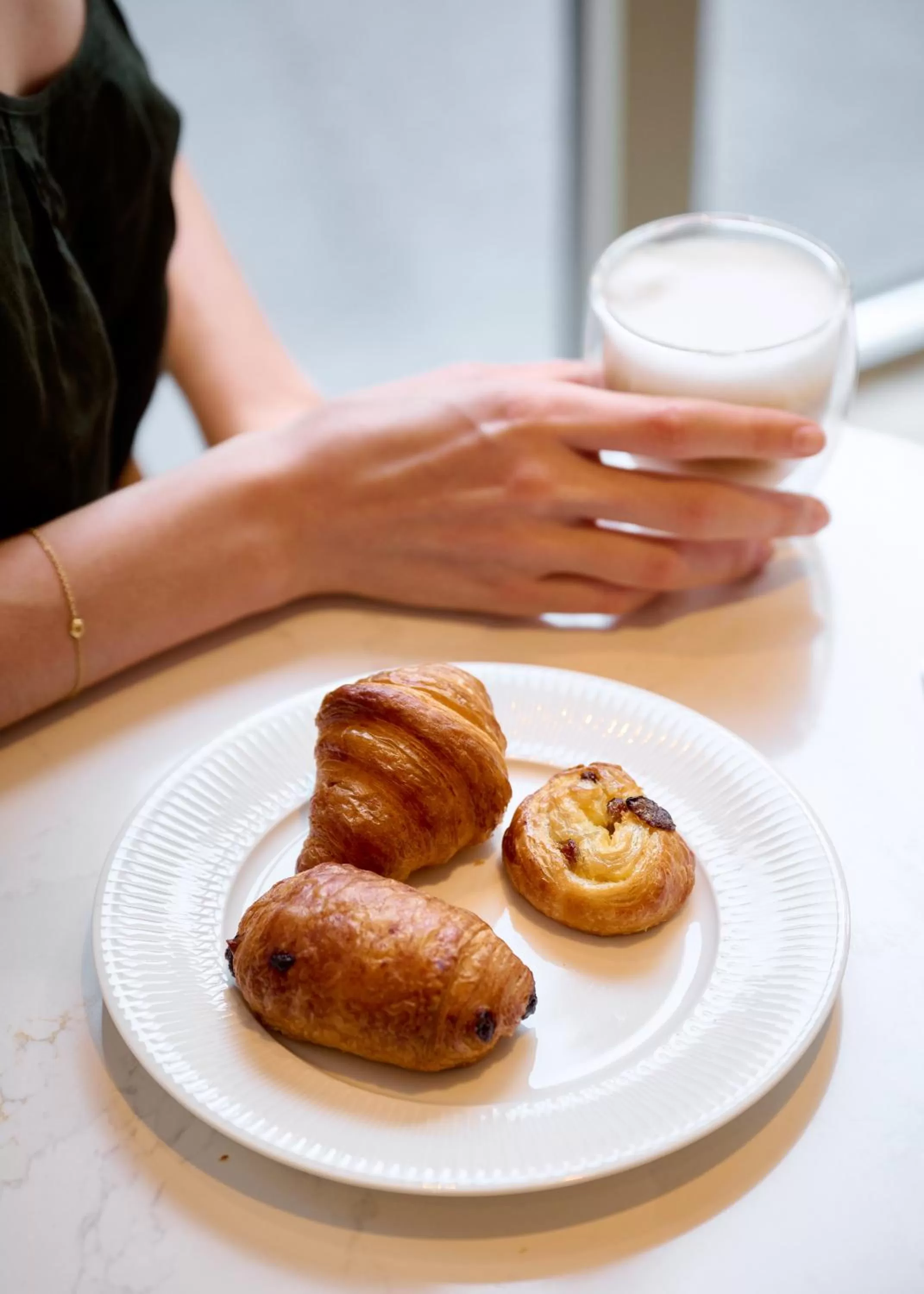 Restaurant/places to eat in Padam Hôtel