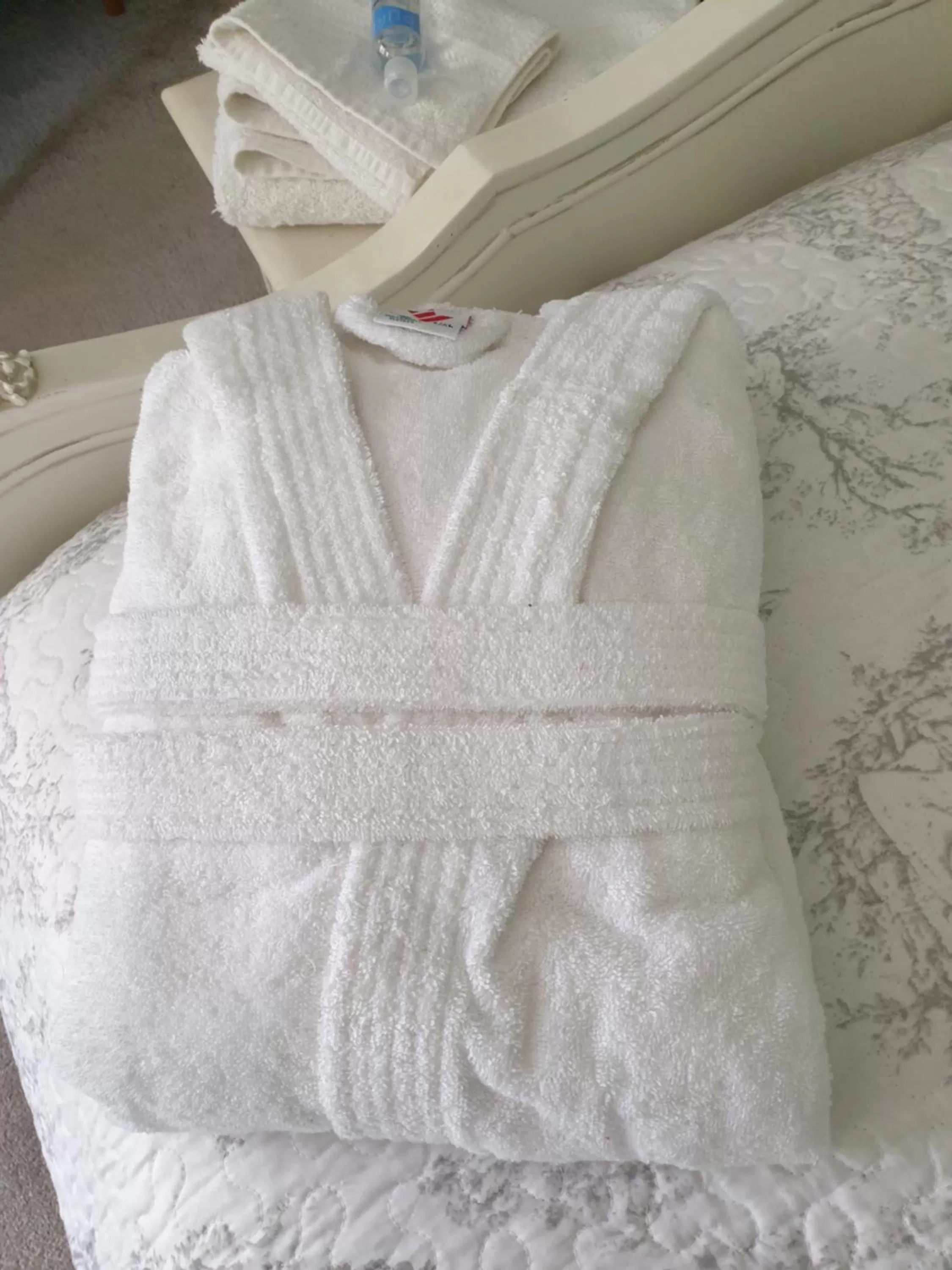 Bed in Judy's B&B private home