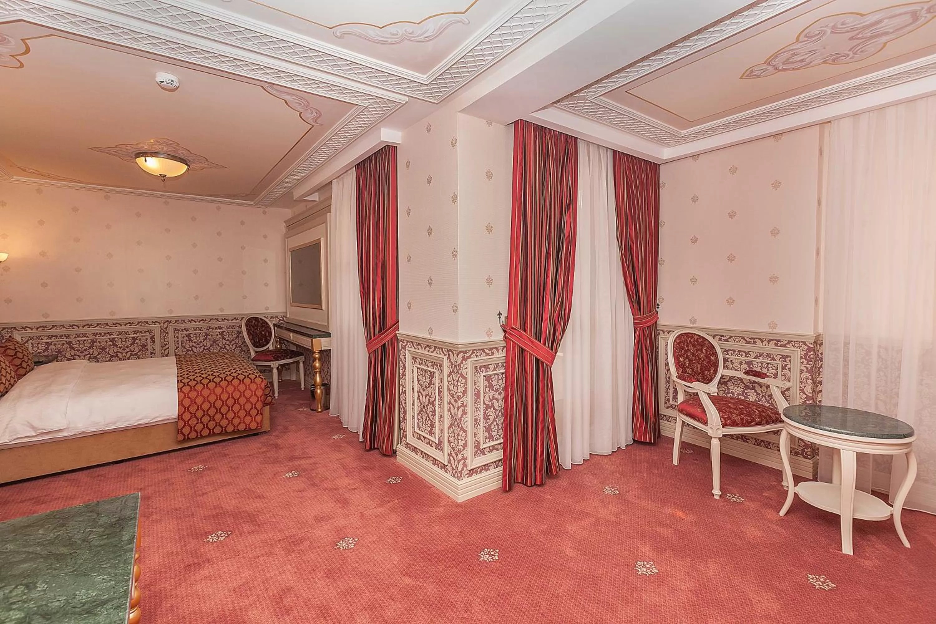 Photo of the whole room, Bed in Meserret Palace Hotel - Special Category