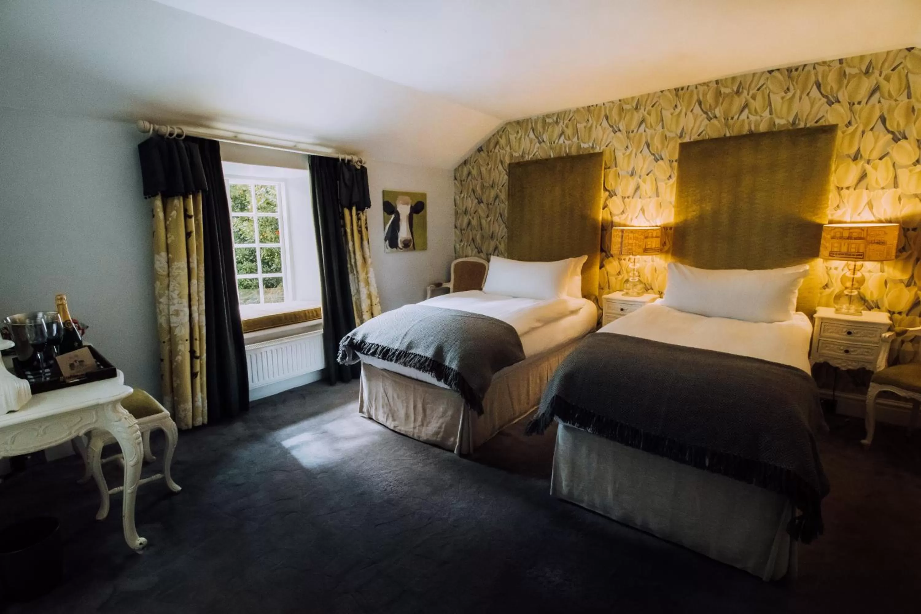 Bedroom, Bed in Boscundle Manor