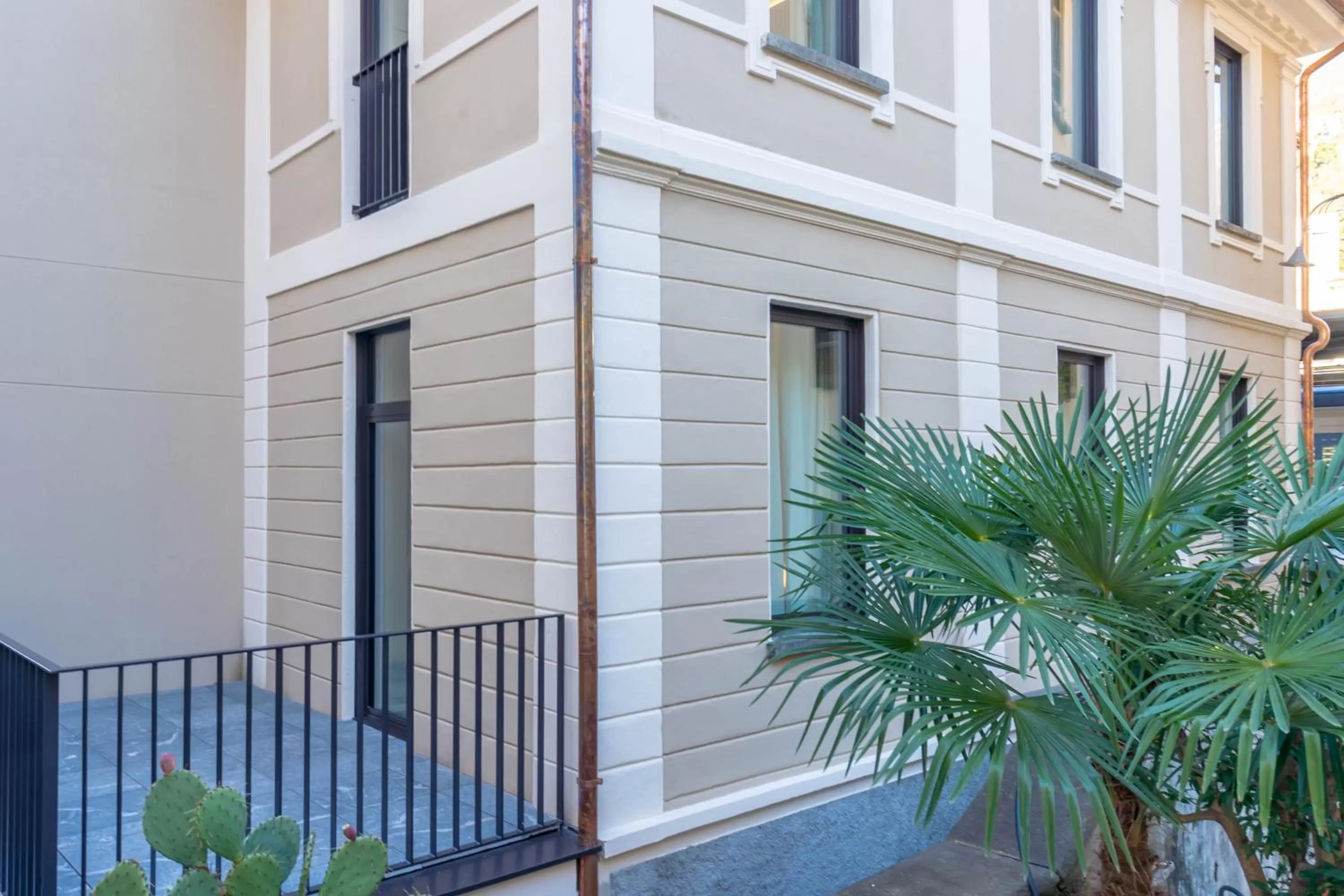 Property building in Smart Hotel Binario - Self Check-In