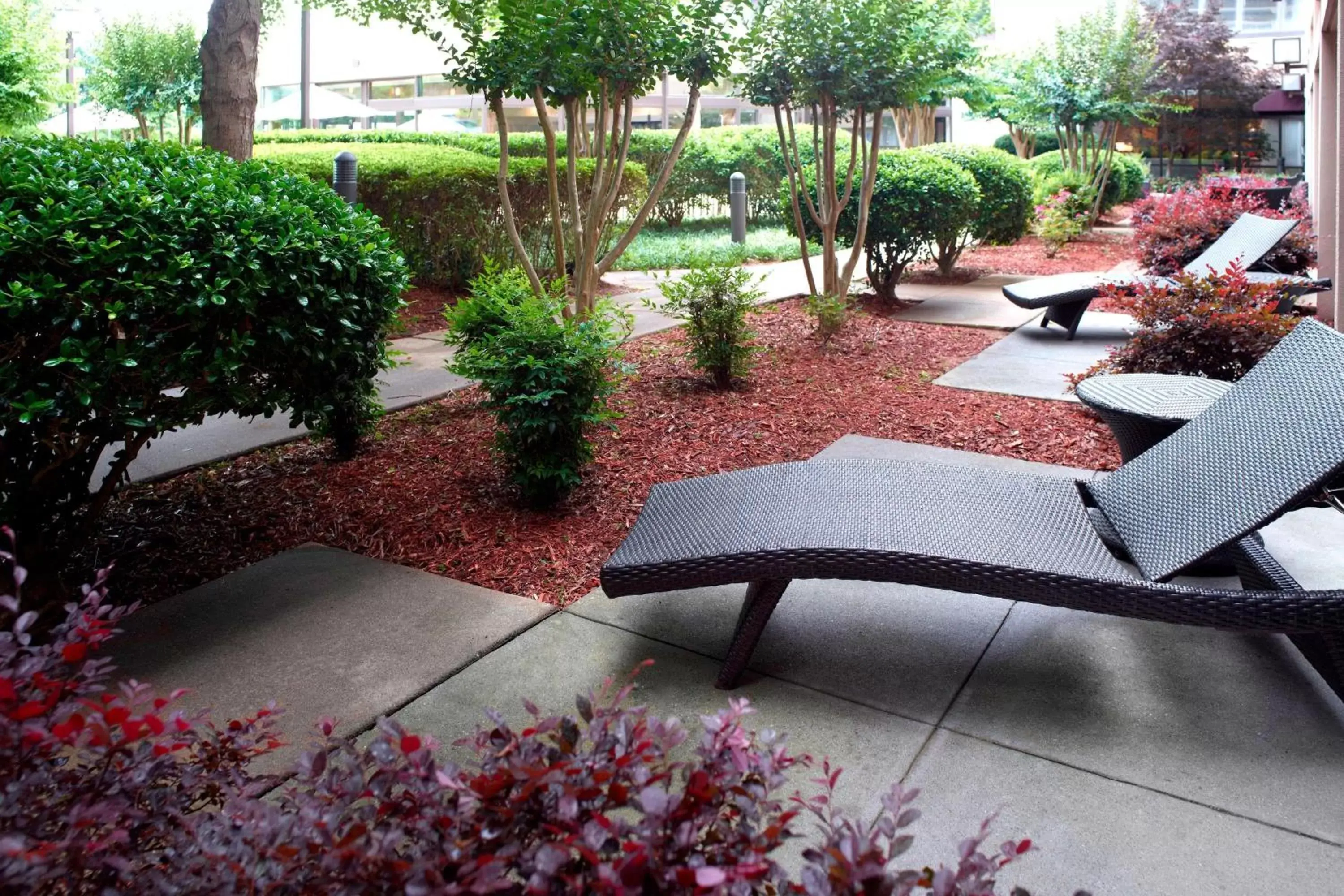 King Room with Adapted Tub - Mobility Accessible in Atlanta Marriott Peachtree Corners King Room with Adapted Tub - Mobility Accessible in Atlanta Marriott Peachtree Corners