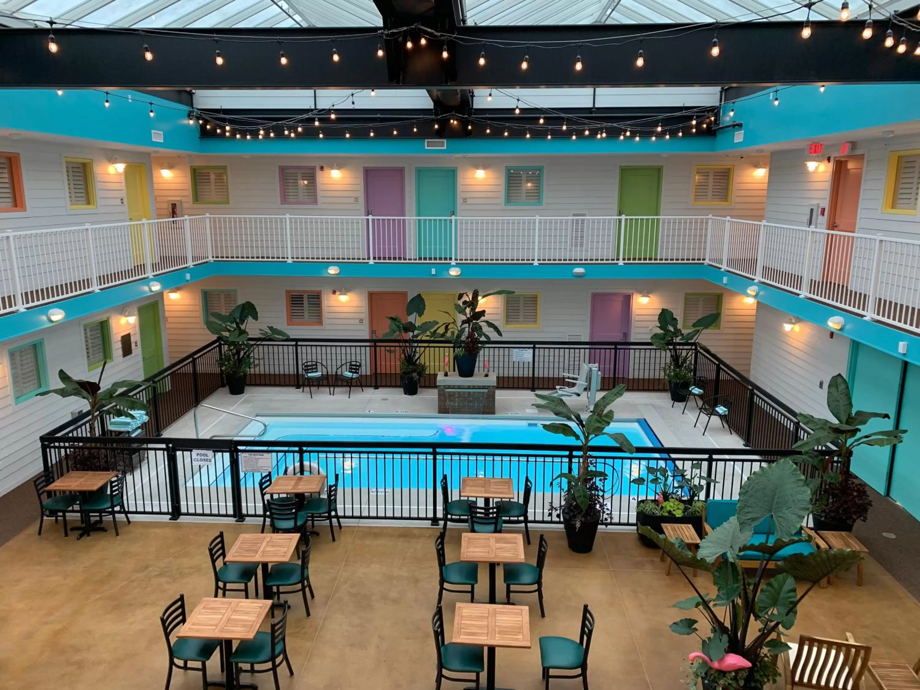 Pool view in Worthington of Logan