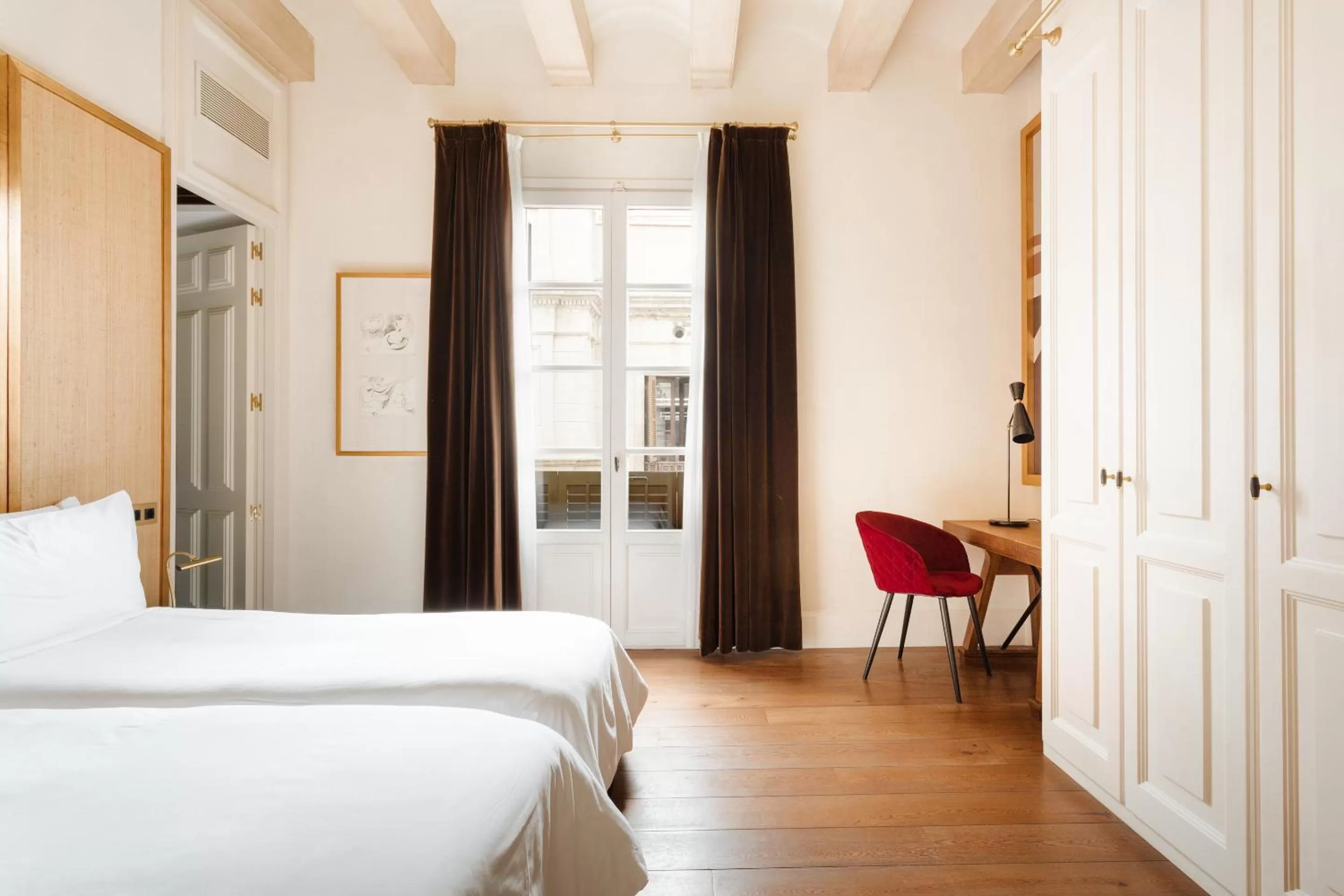 Twin Room in Hotel DO Plaça Reial GL