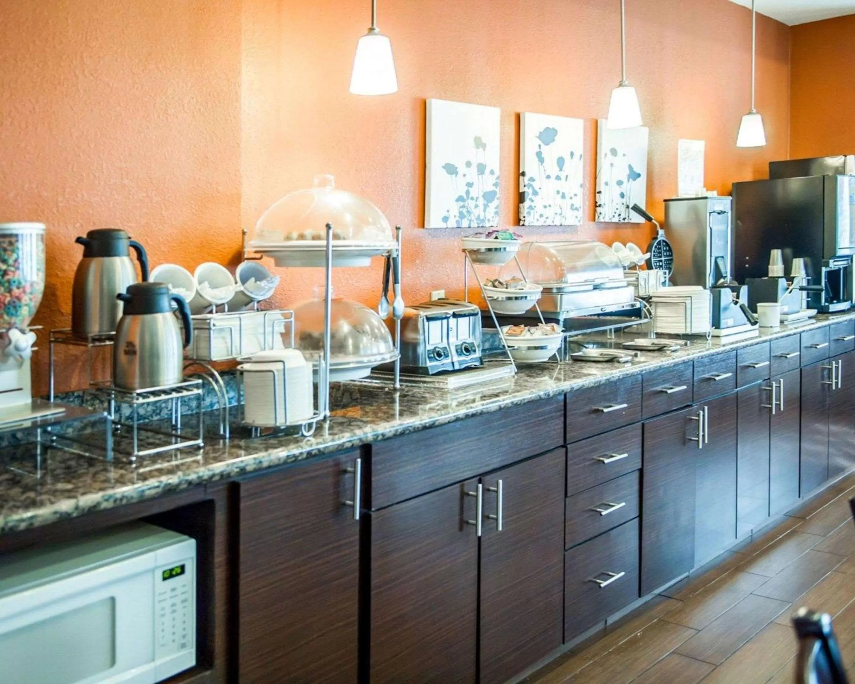 Restaurant/places to eat in Sleep Inn O'Fallon near I-64