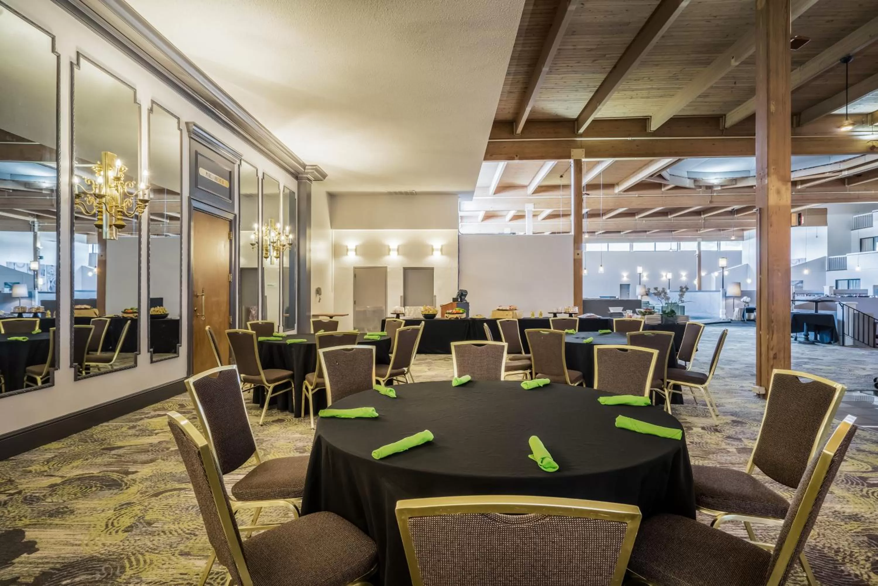 Meeting/conference room in enVision Hotel & Conference Center Mansfield-Foxboro