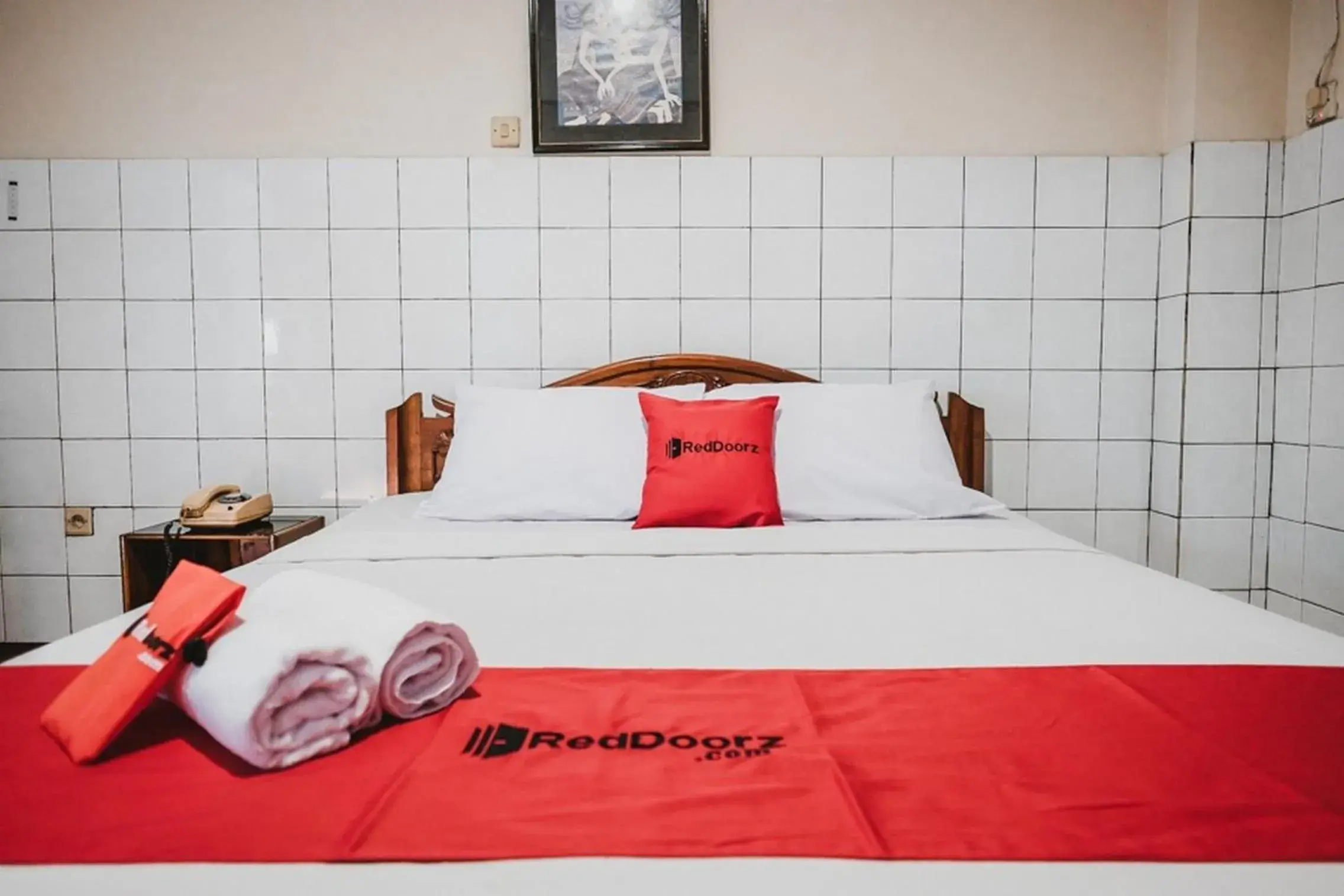 Double Room in RedDoorz @ Ungaran Double Room in RedDoorz @ Ungaran