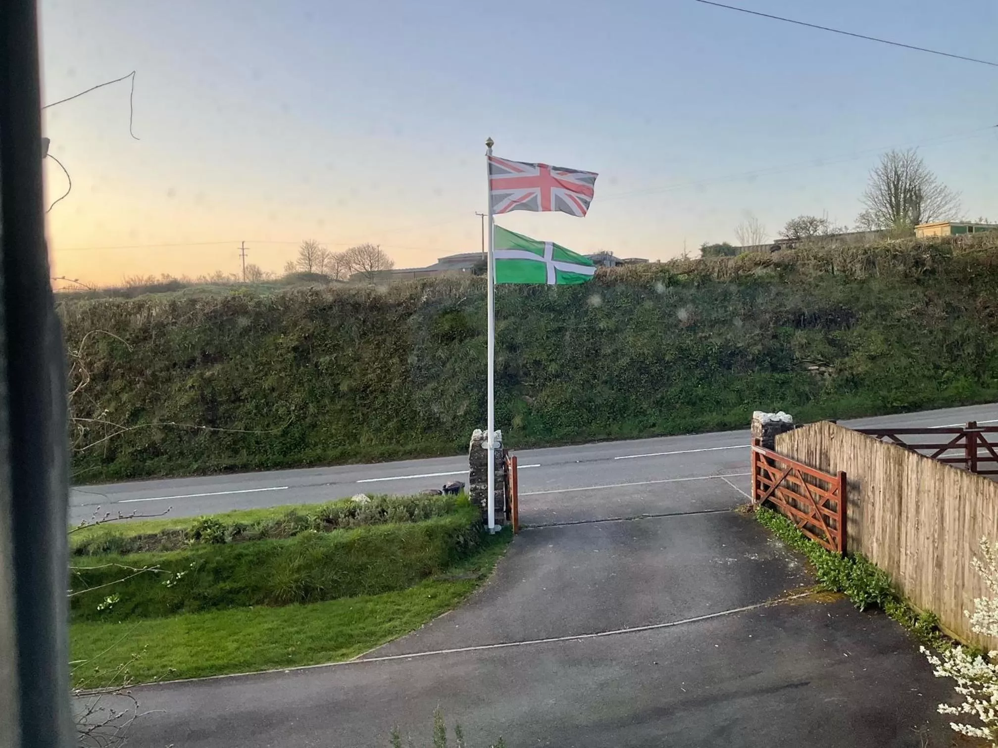 Facade/entrance in The Spinney