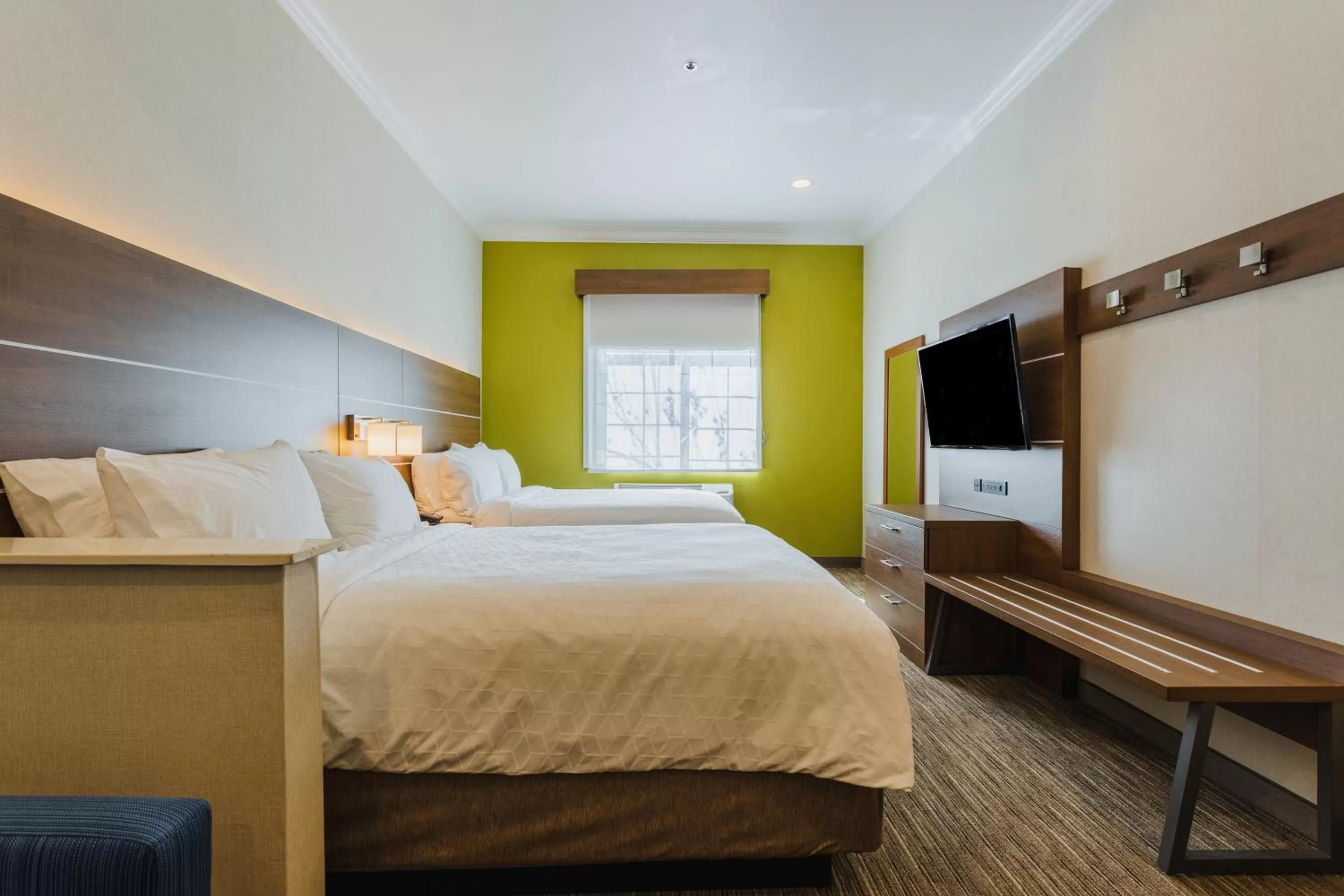 Bedroom, Bed in Holiday Inn Express Davis-University Area by IHG