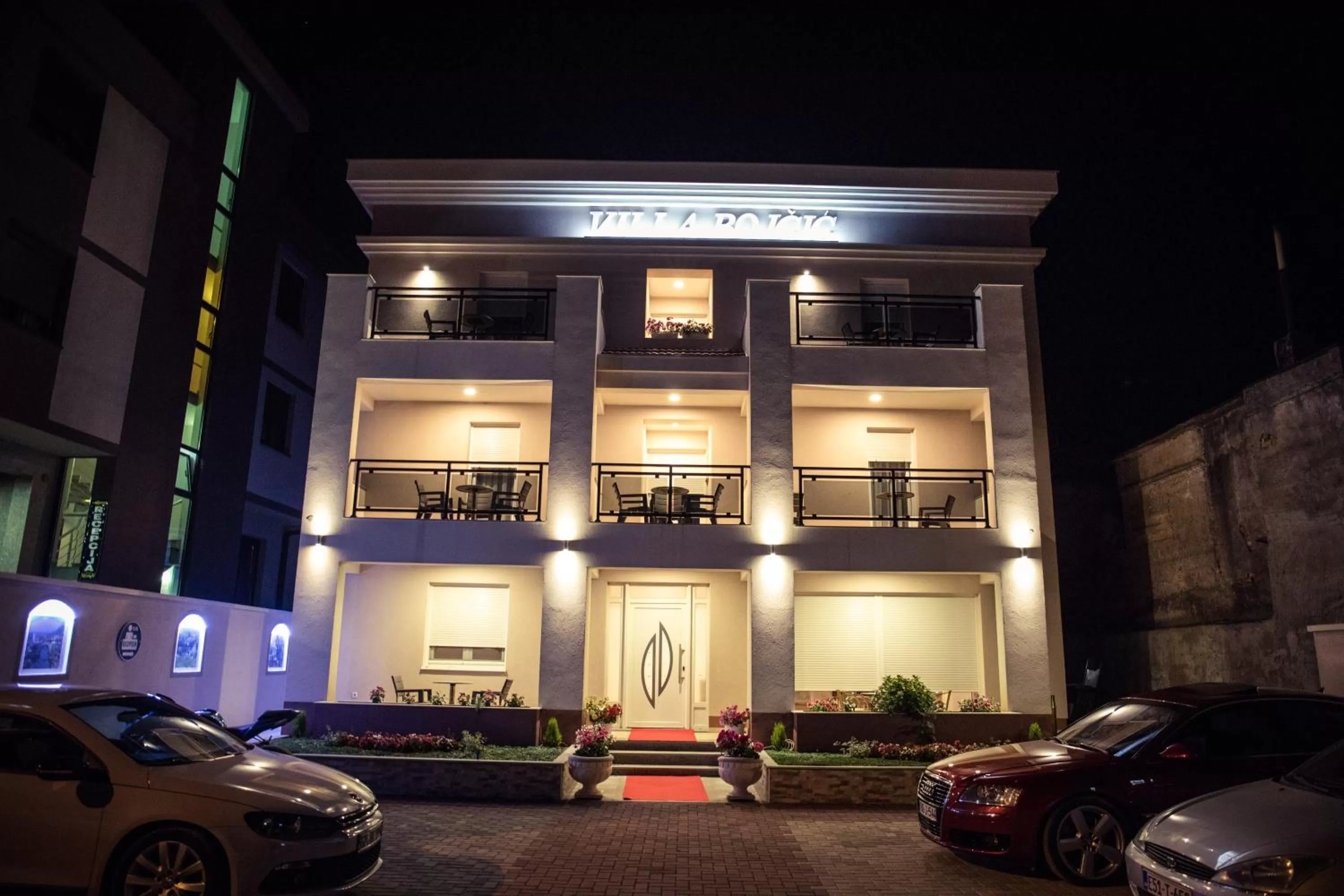 Facade/entrance in Villa Bojcic