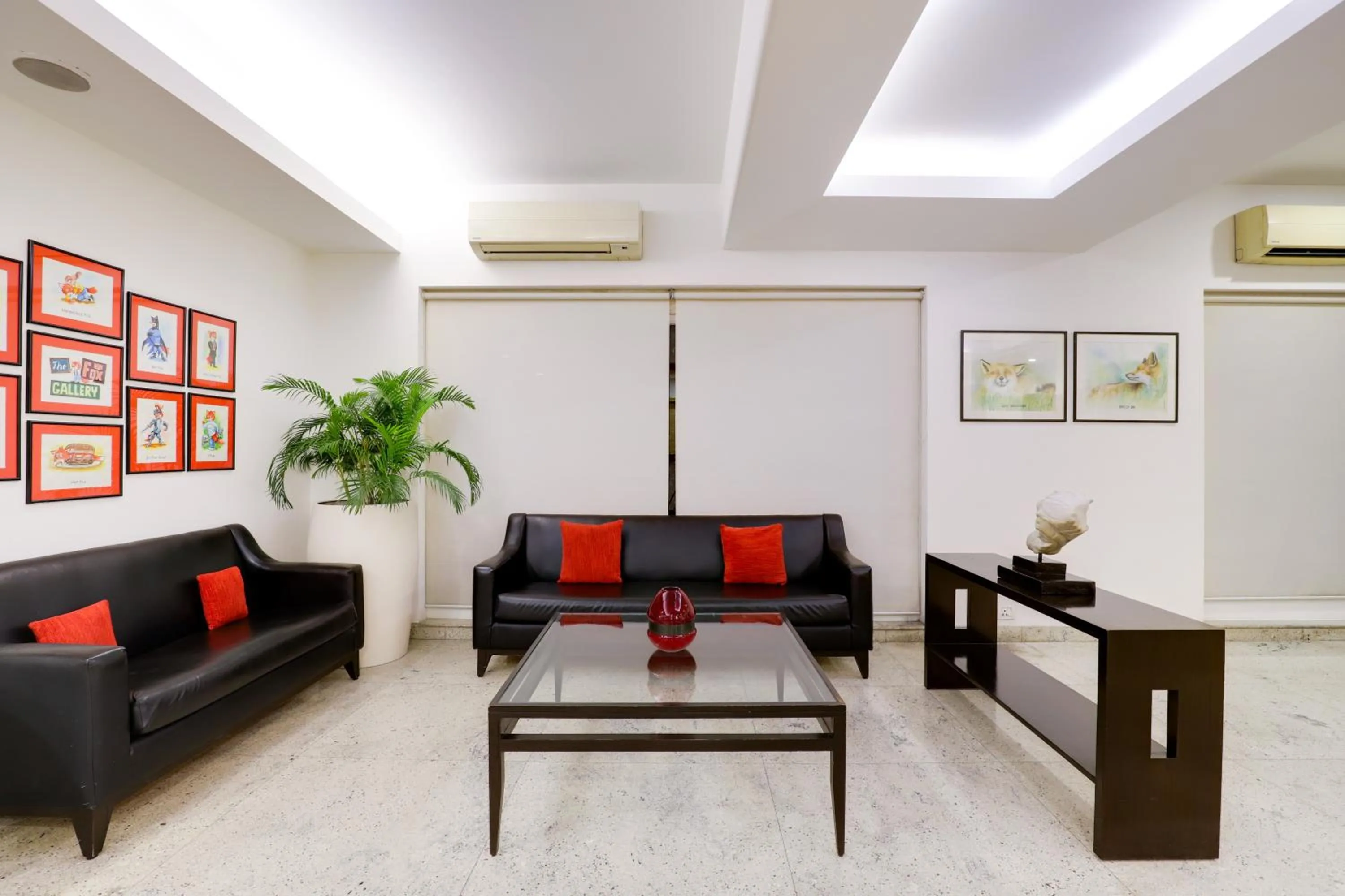 Lobby or reception in Red Fox by Lemon Tree Hotels, East Delhi
