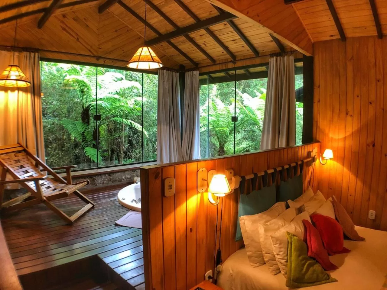 Hot Tub in Pousada Villa D'Amore