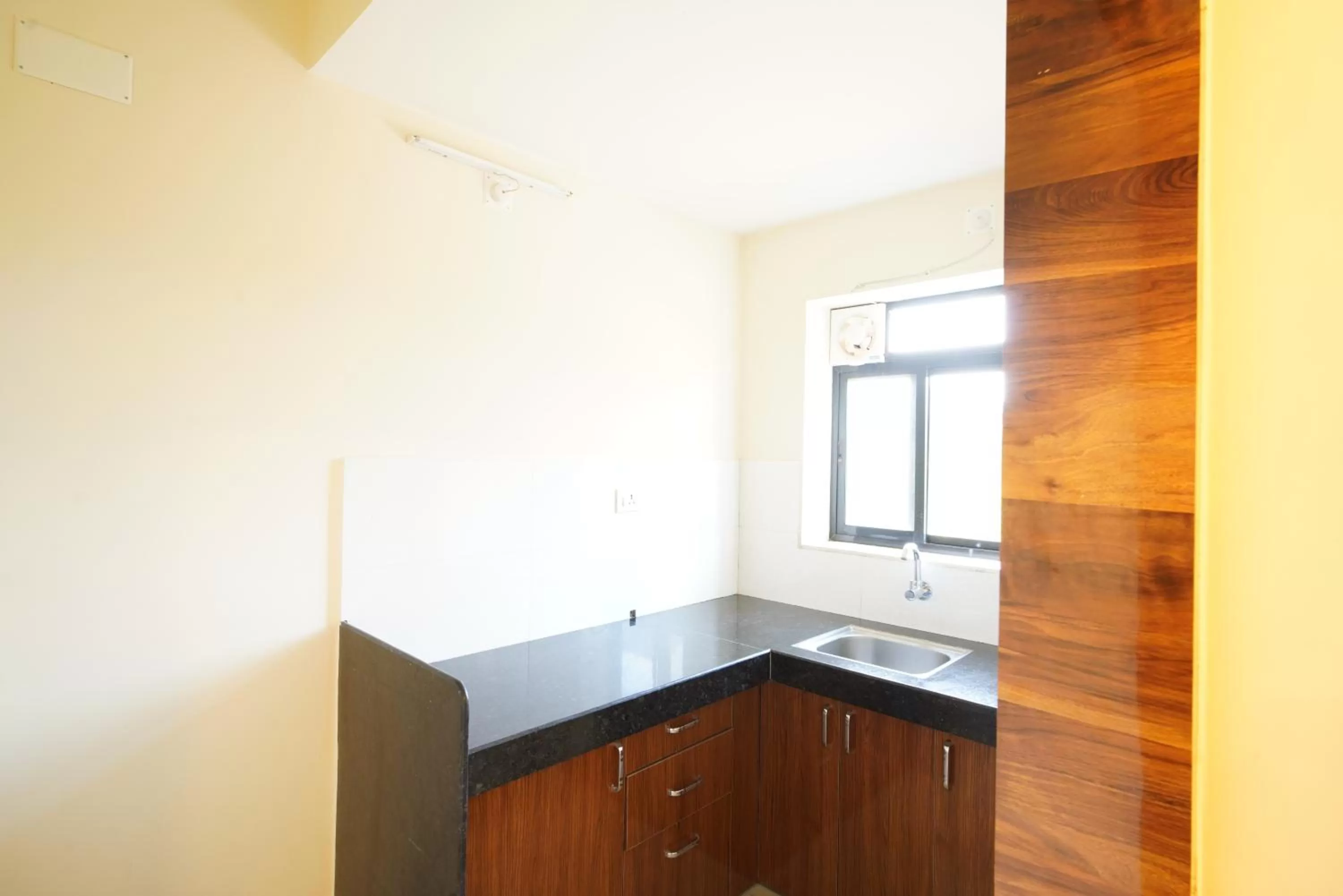 Kitchen or kitchenette in Spectrum Resort, Spa & Residences