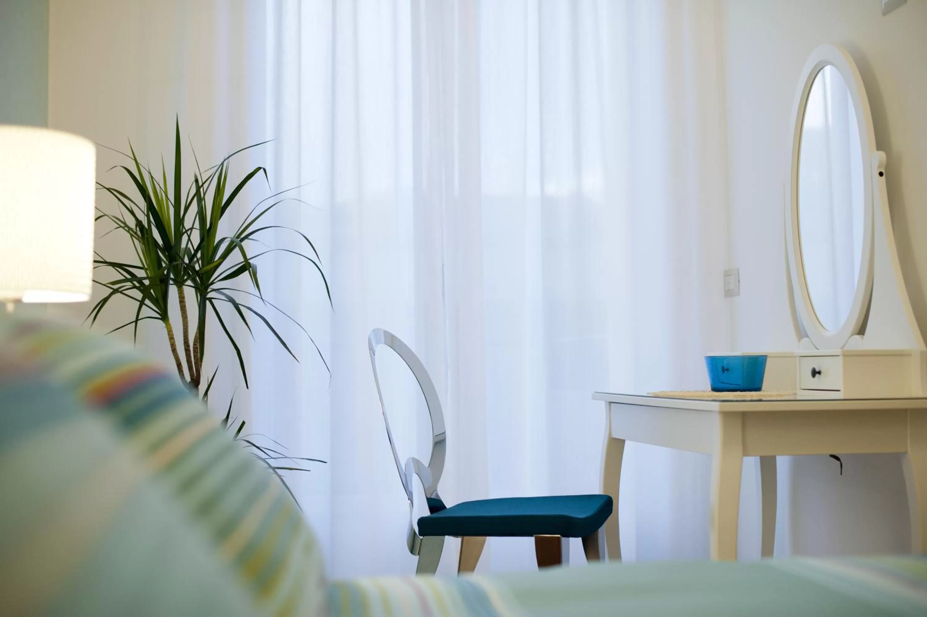 Decorative detail in Garibaldi R&B