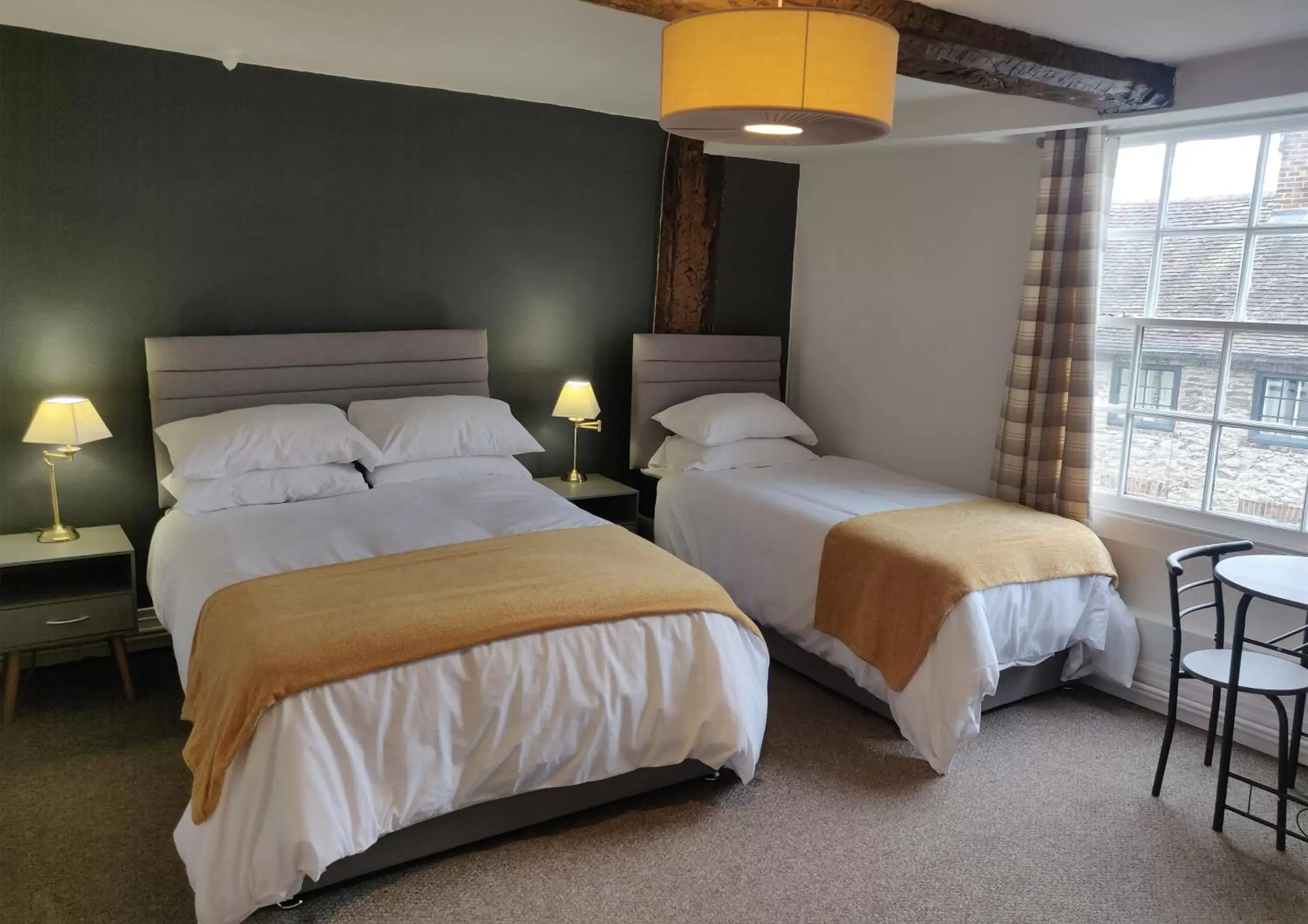 Standard Triple Room - single occupancy in The Fox Standard Triple Room - single occupancy in The Fox