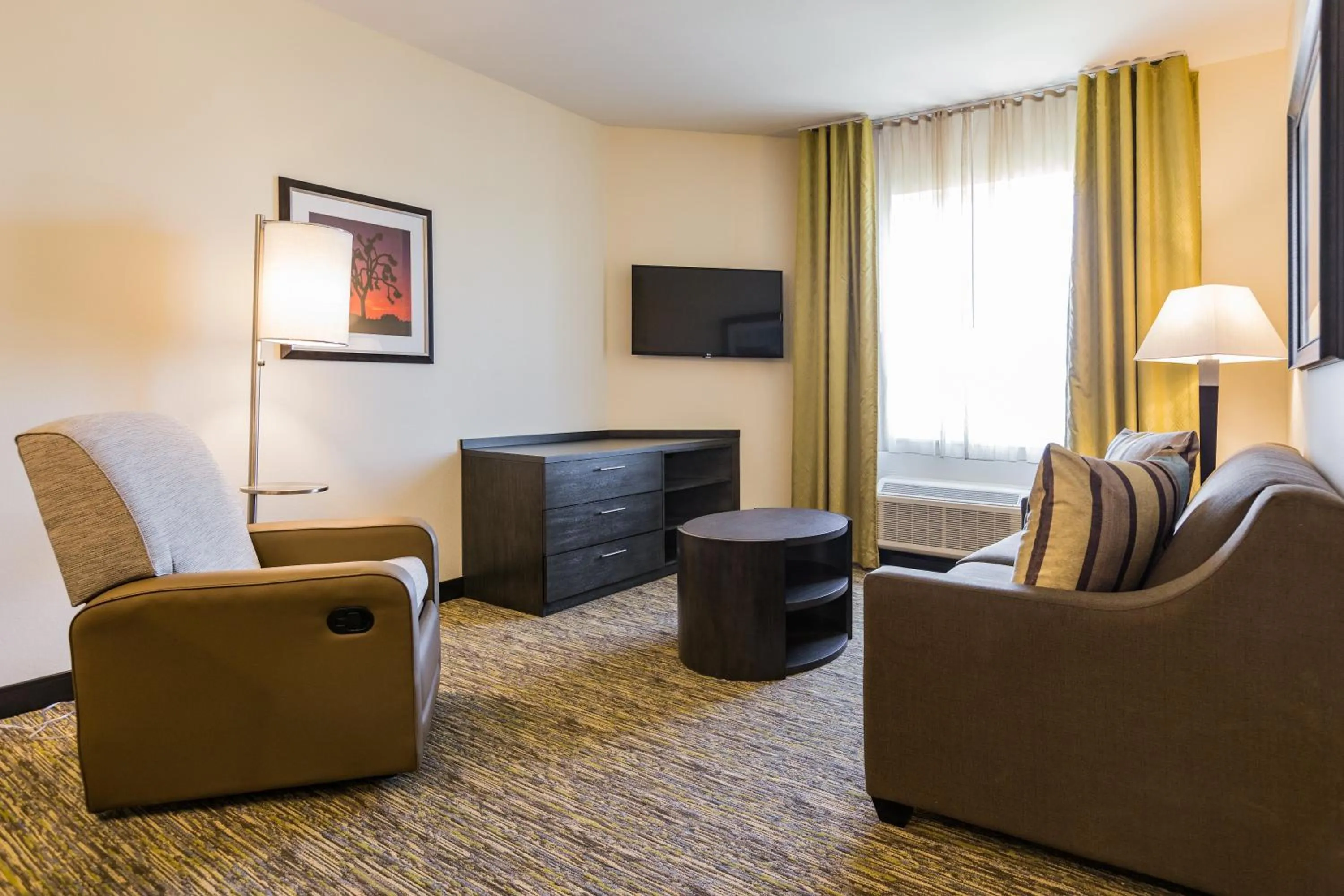 Bedroom in Candlewood Suites - Buda - Austin SW by IHG