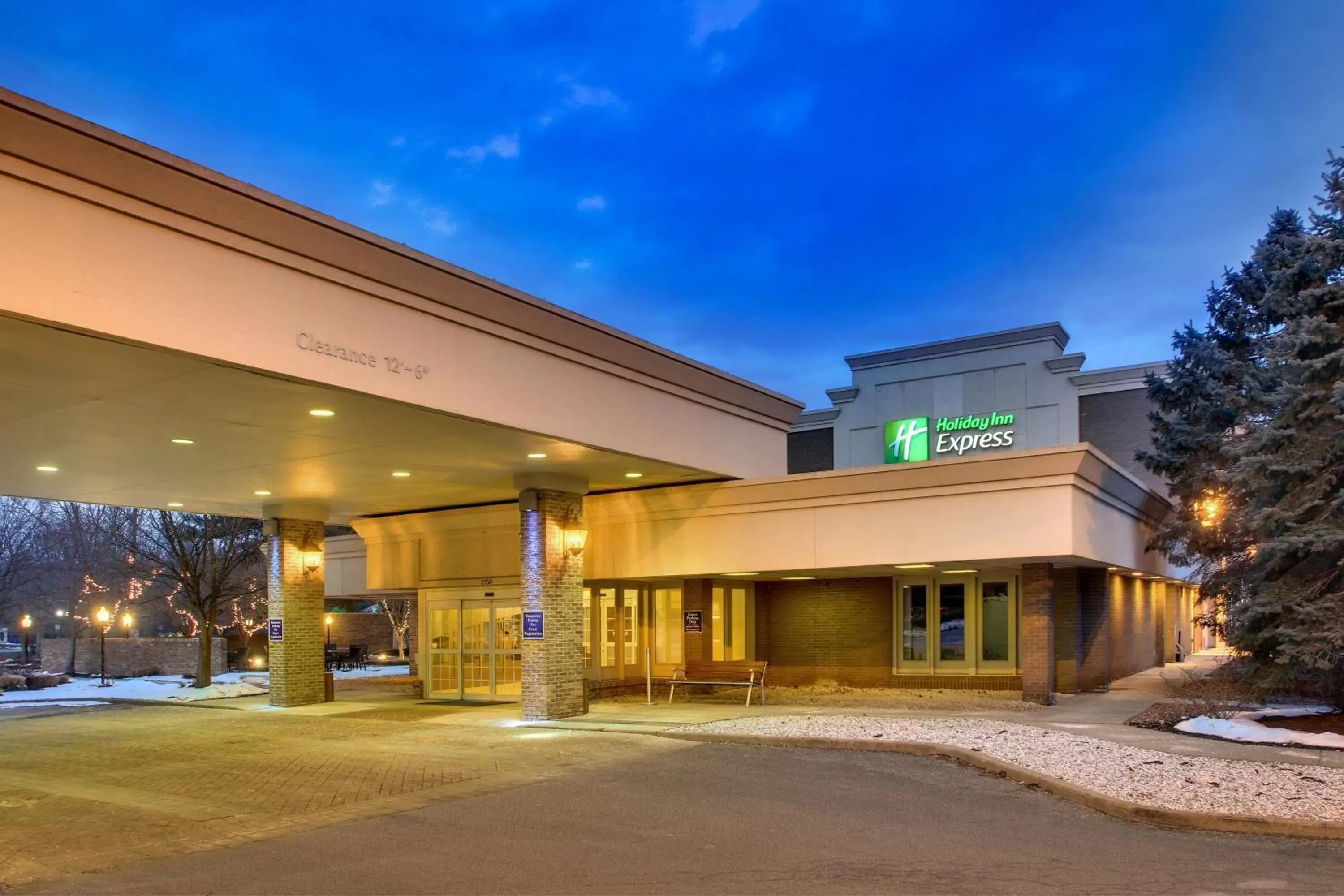 Holiday Inn Express Poughkeepsie by IHG Holiday Inn Express Poughkeepsie by IHG