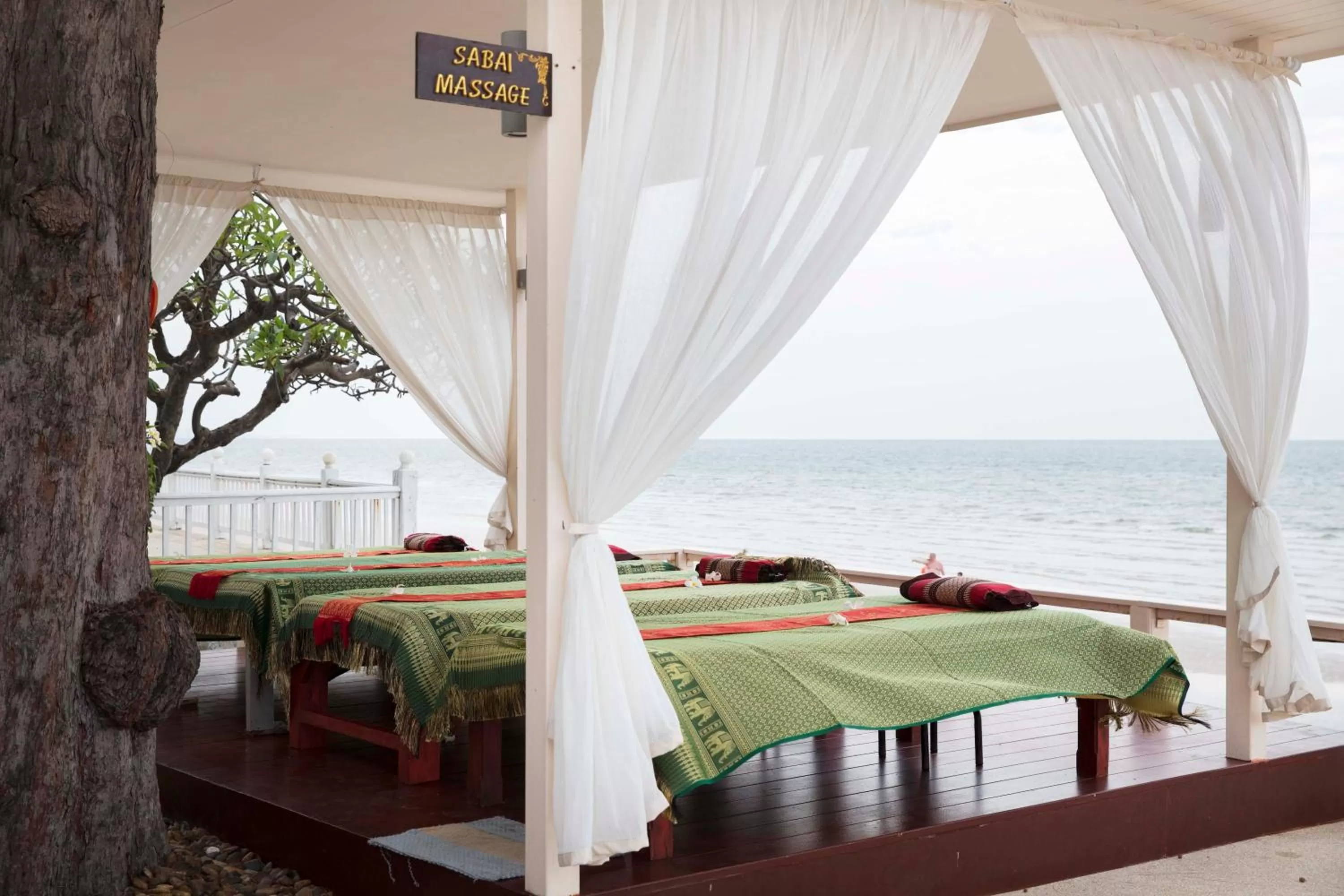 Massage in Chom View Hotel, Hua Hin