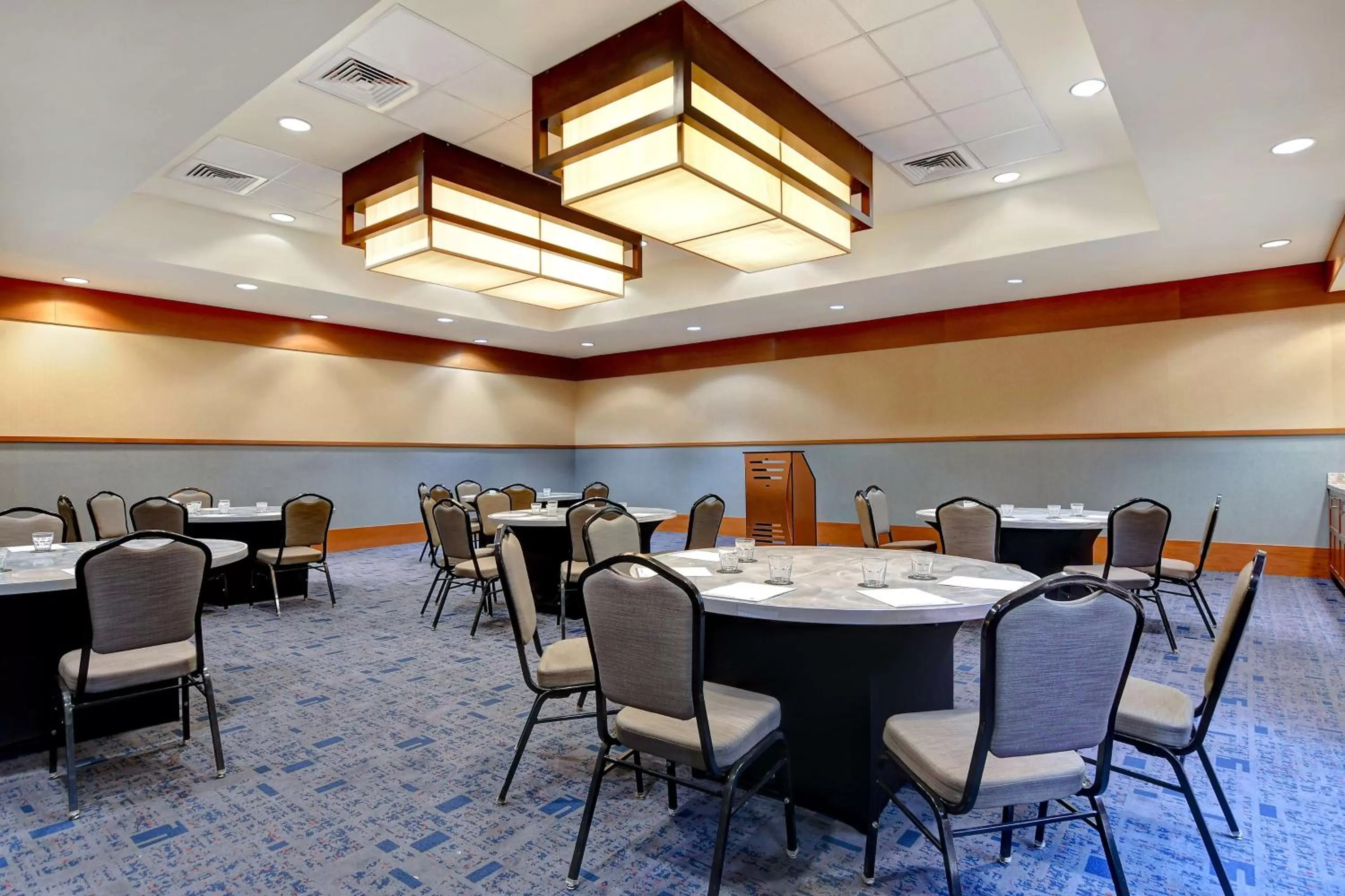 Meeting/conference room in DoubleTree by Hilton Phoenix- Tempe