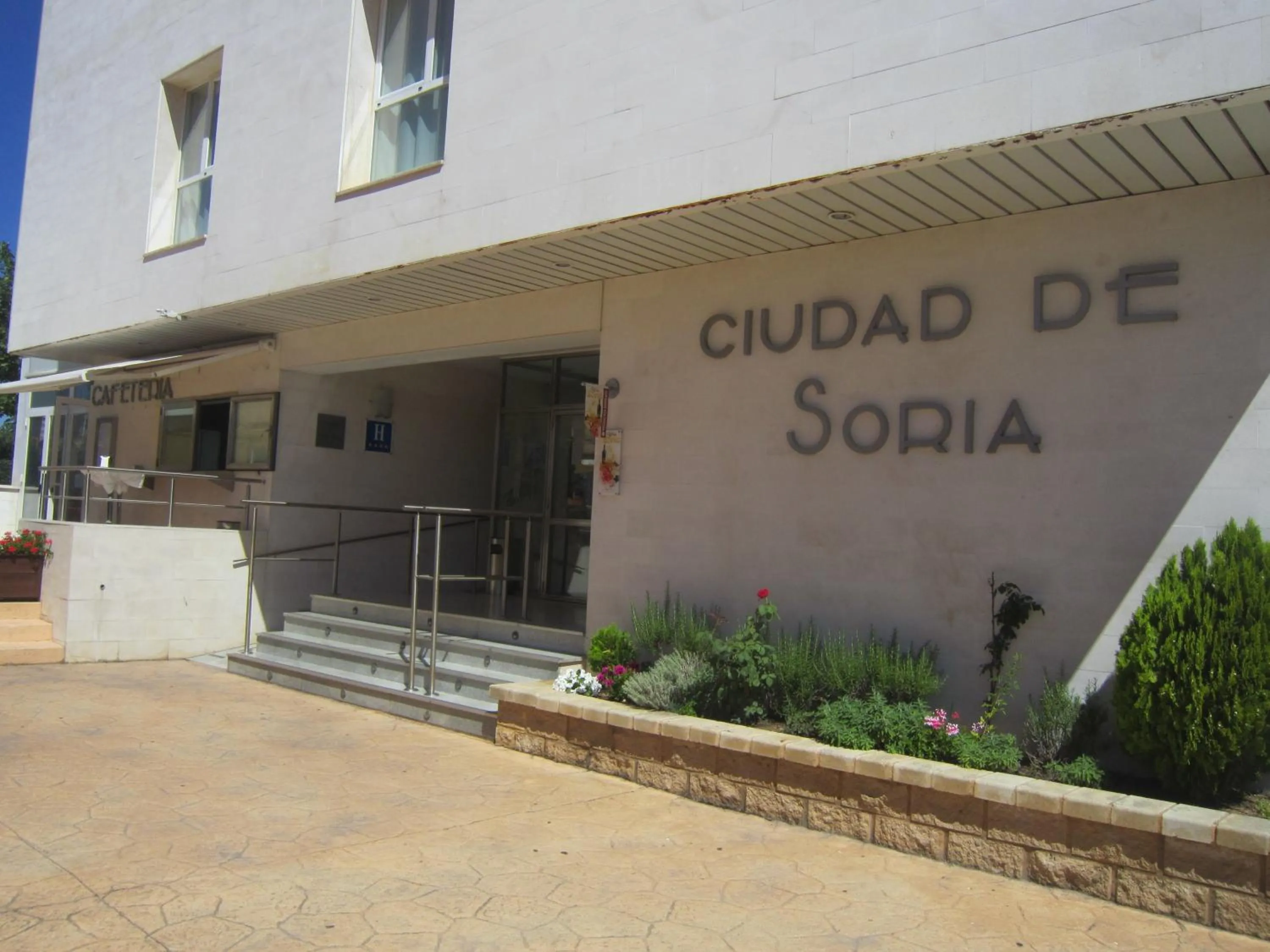 Property building in Hotel Alda Ciudad de Soria