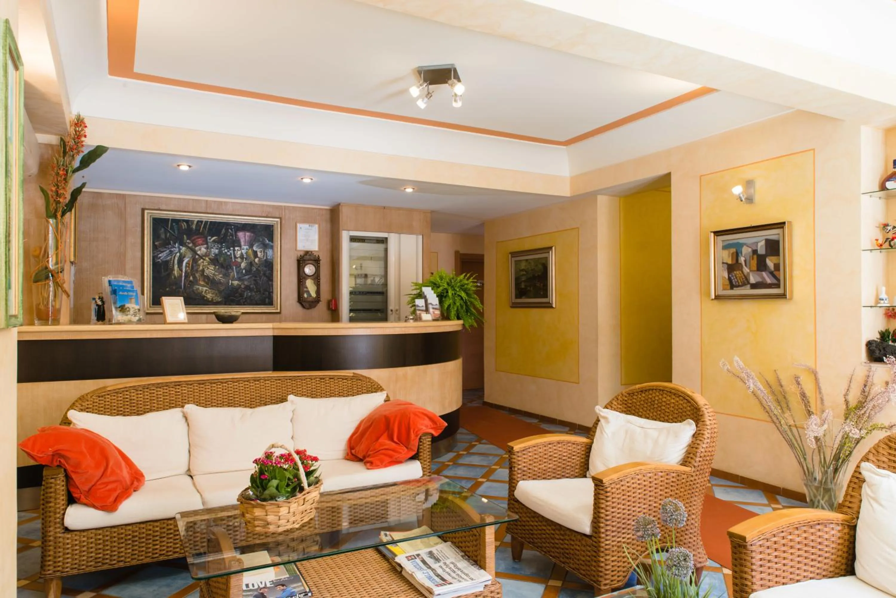 Communal lounge/ TV room in Hotel Villa Mare