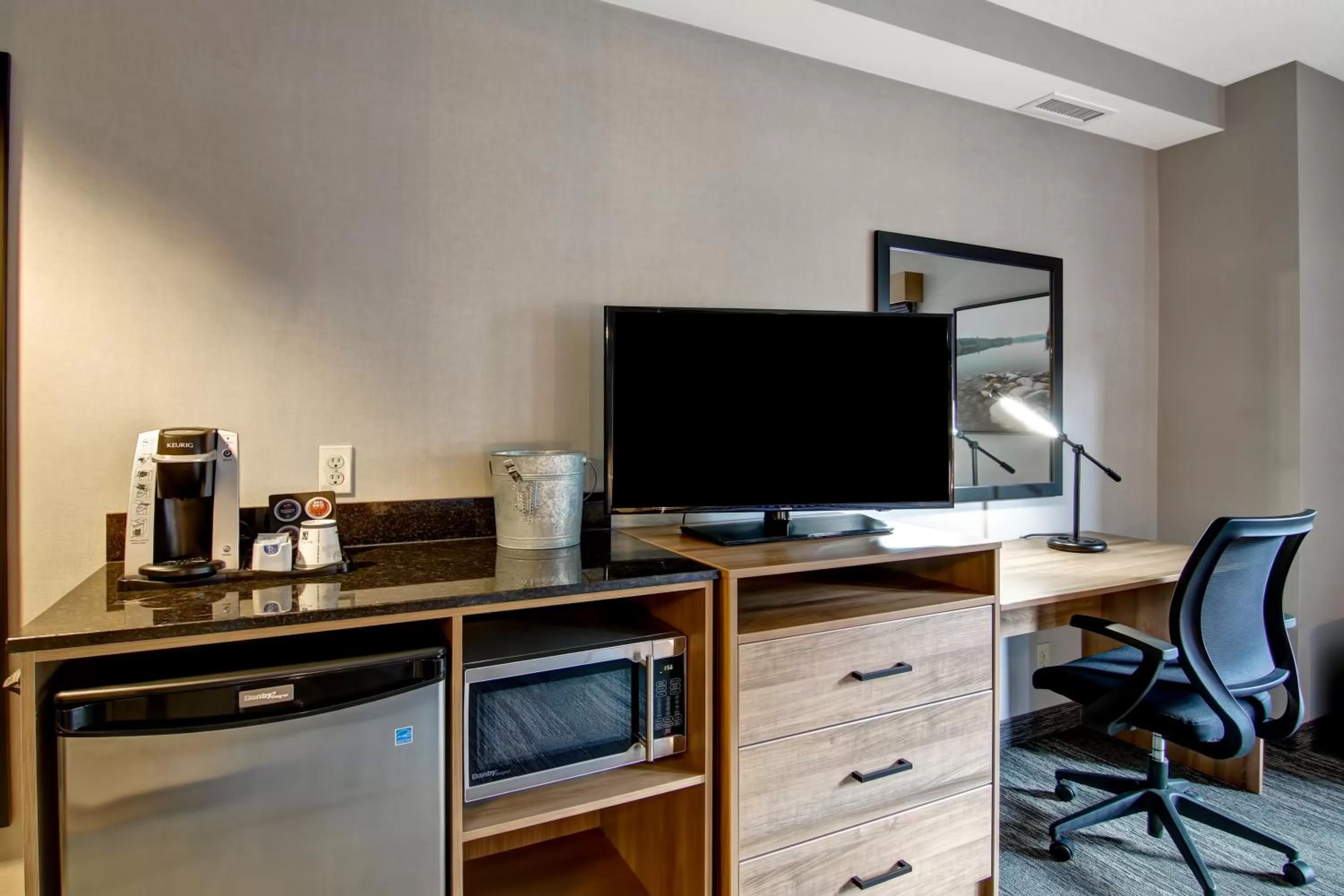 TV and multimedia in Canalta Lodge