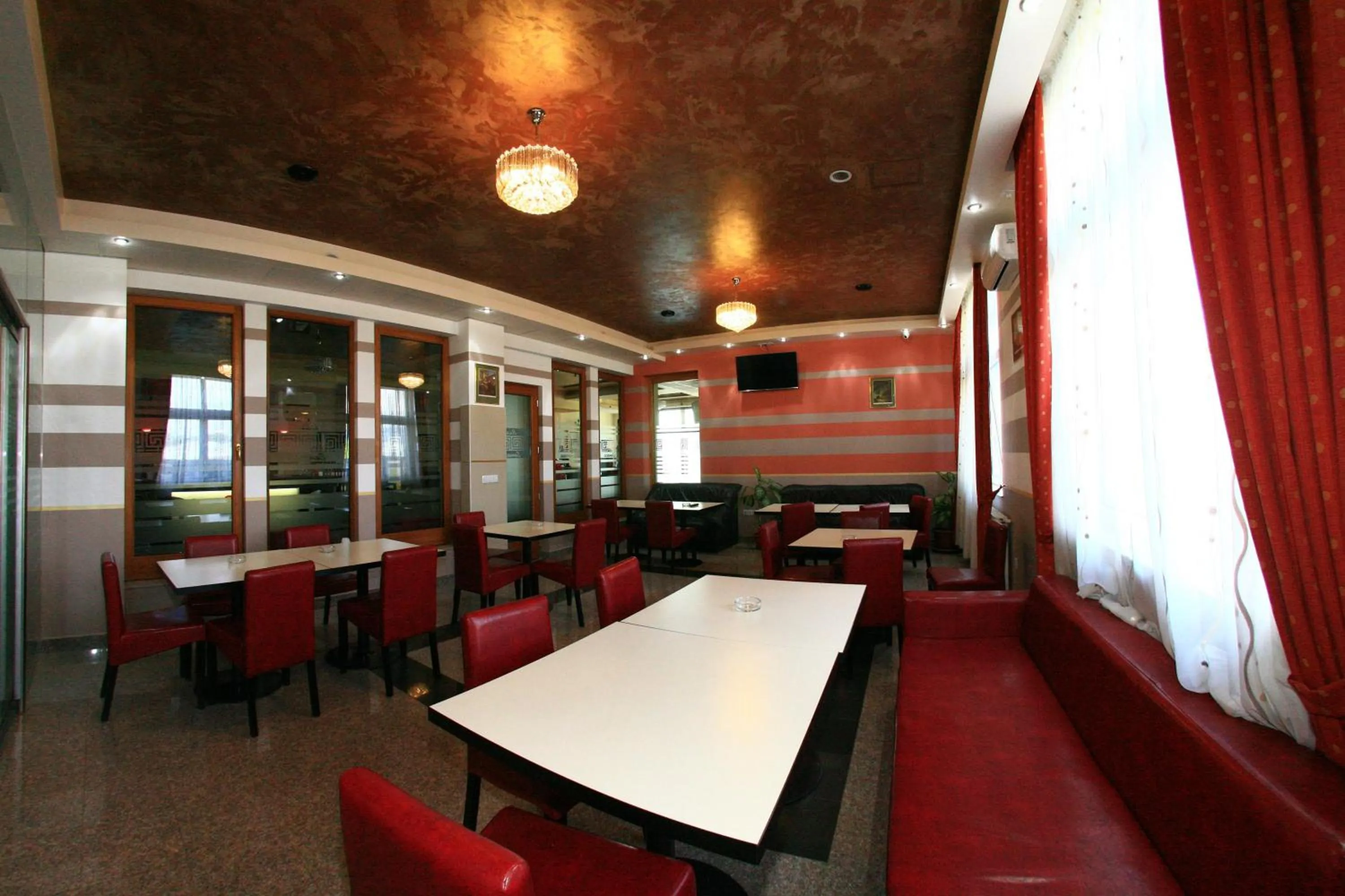 Lounge or bar in Hotel Seneca