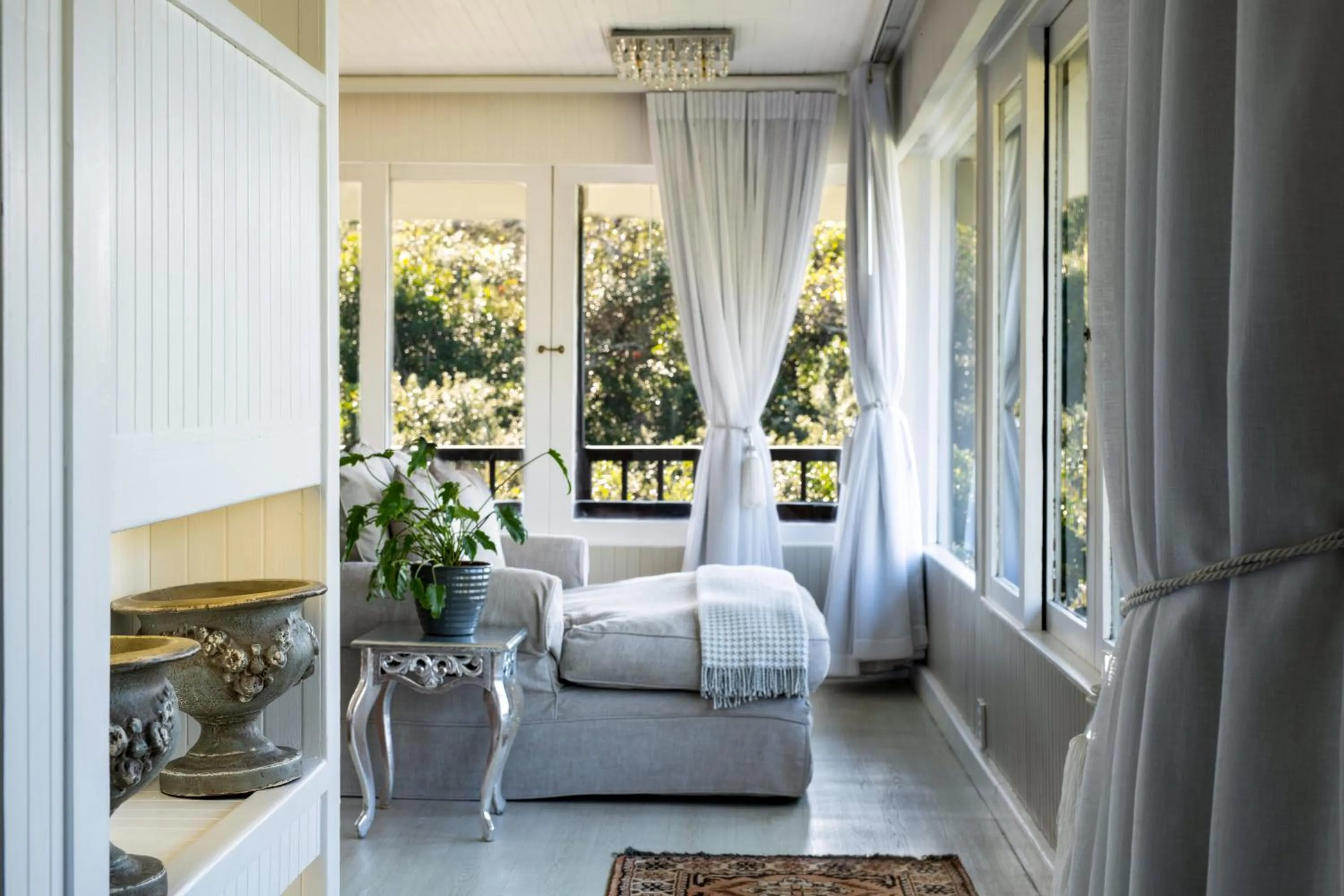 Living room, Bed in Prana Lodge