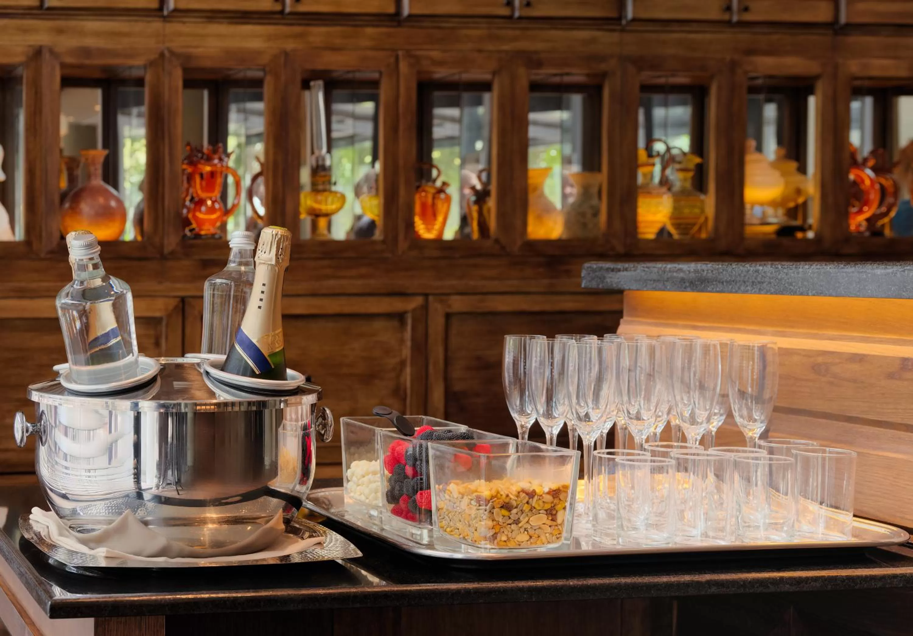 Lobby or reception in H10 Marina Barcelona