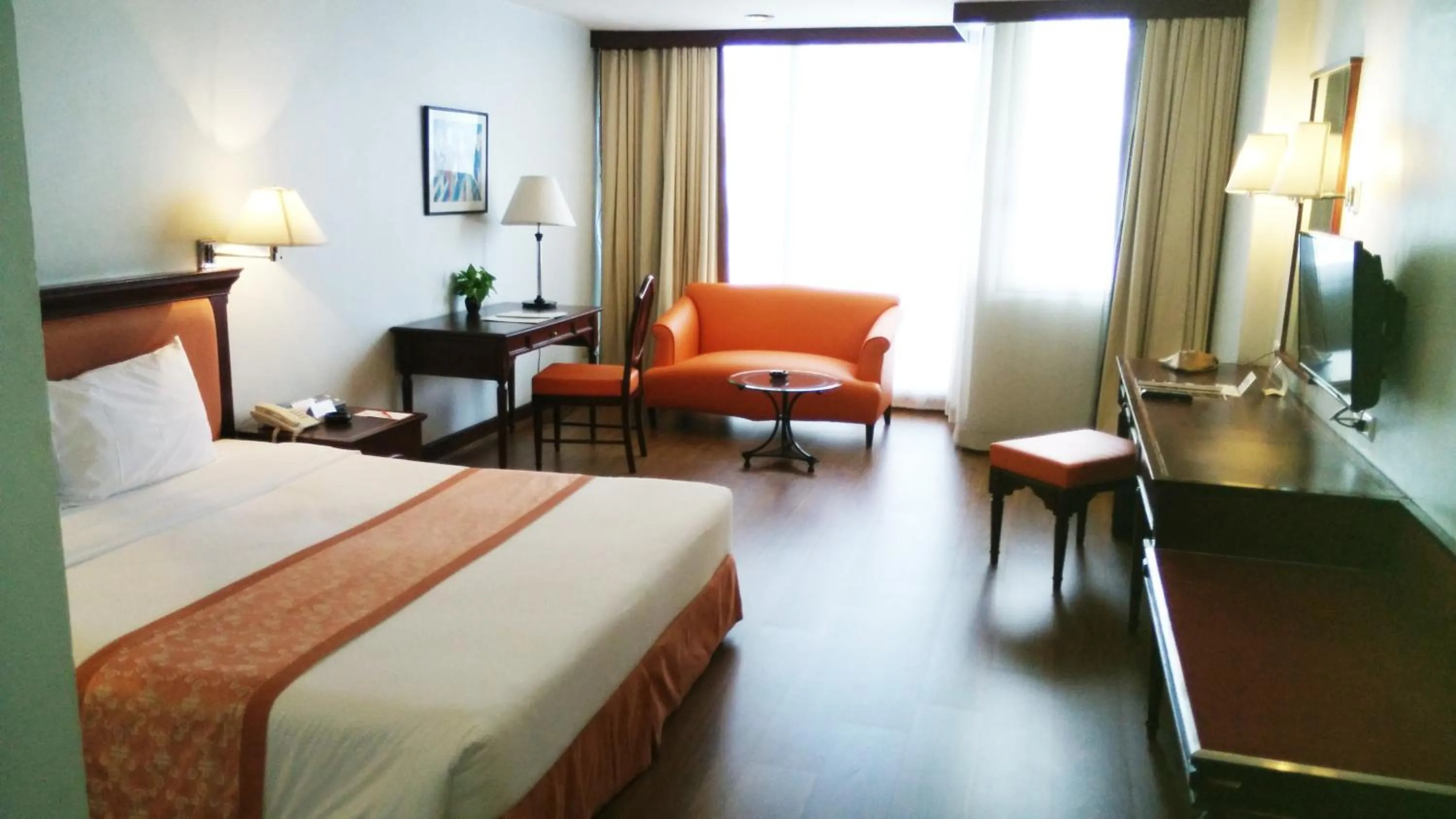 Bed in Tai Pan Hotel