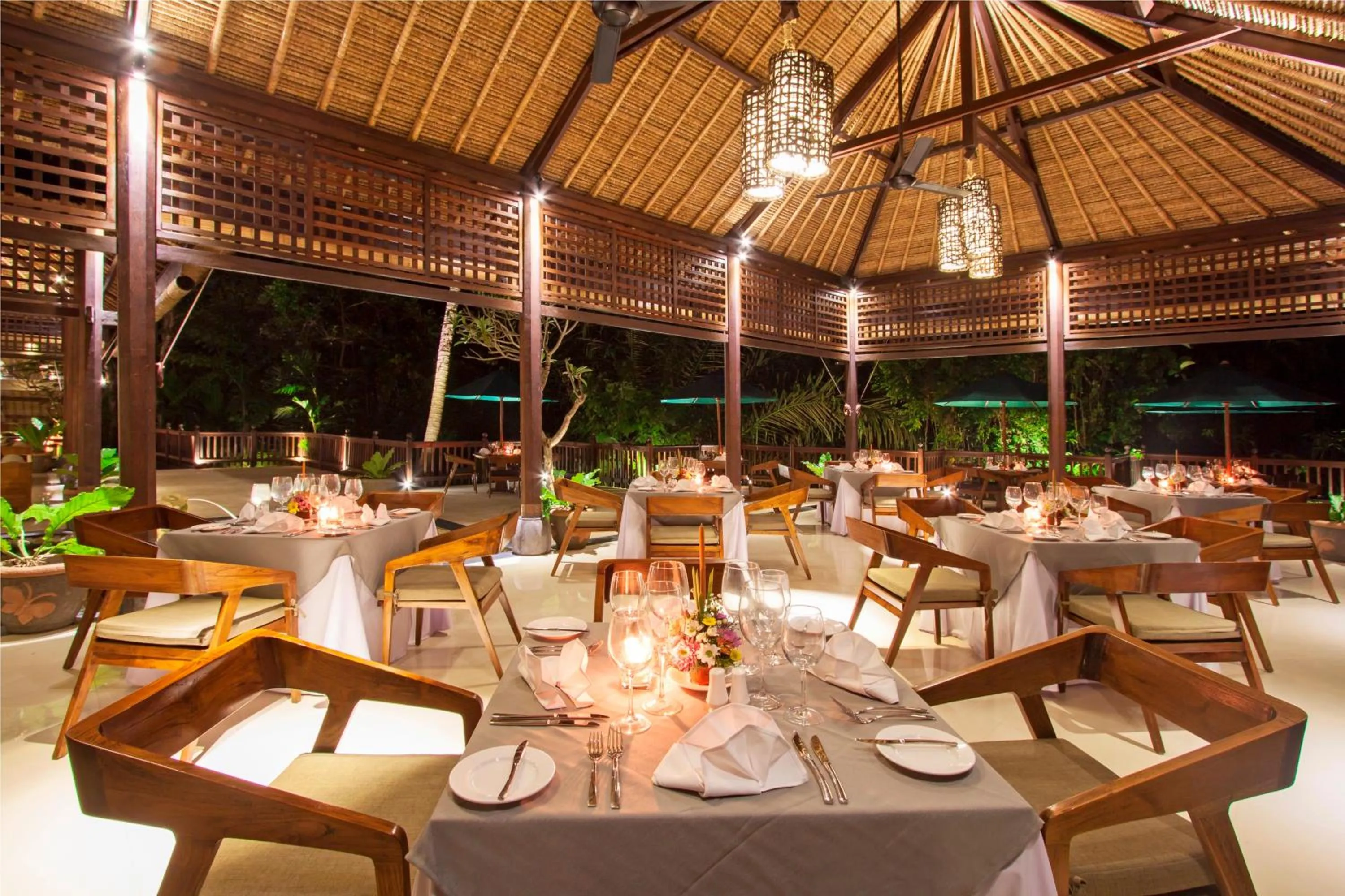 Restaurant/places to eat in The Lokha Ubud Resort, Villas & SPA