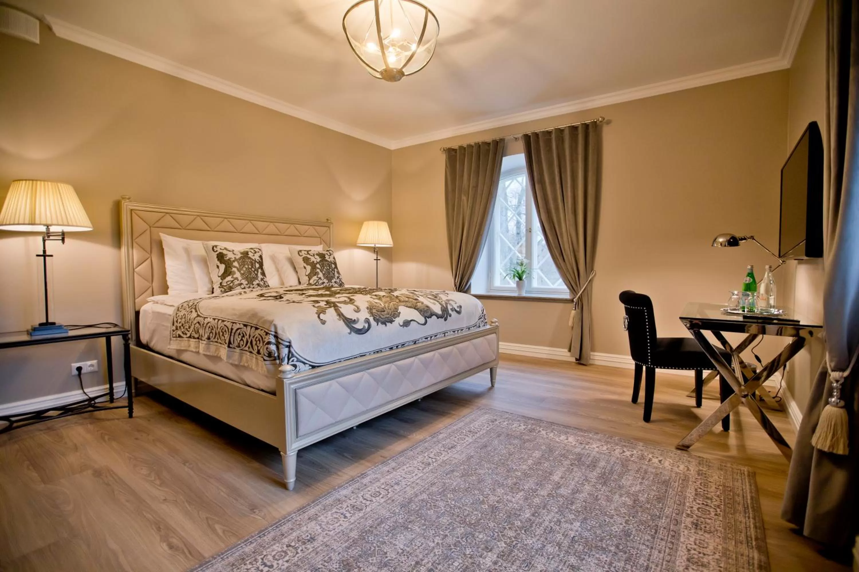 Photo of the whole room, Bed in Schloss Fall, Keila-Joa