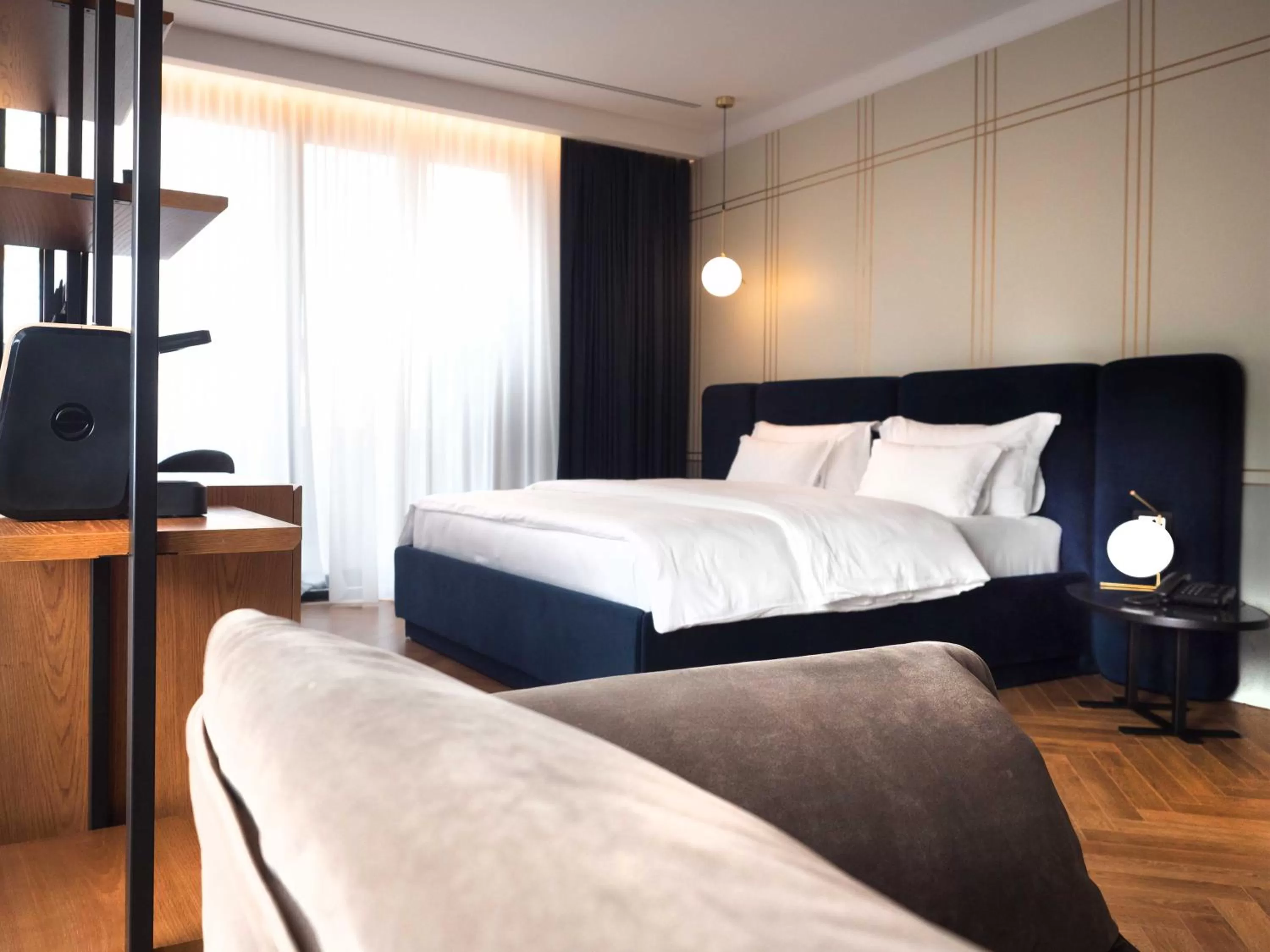 Bed in Moncafe BoutiqueHotel Spa