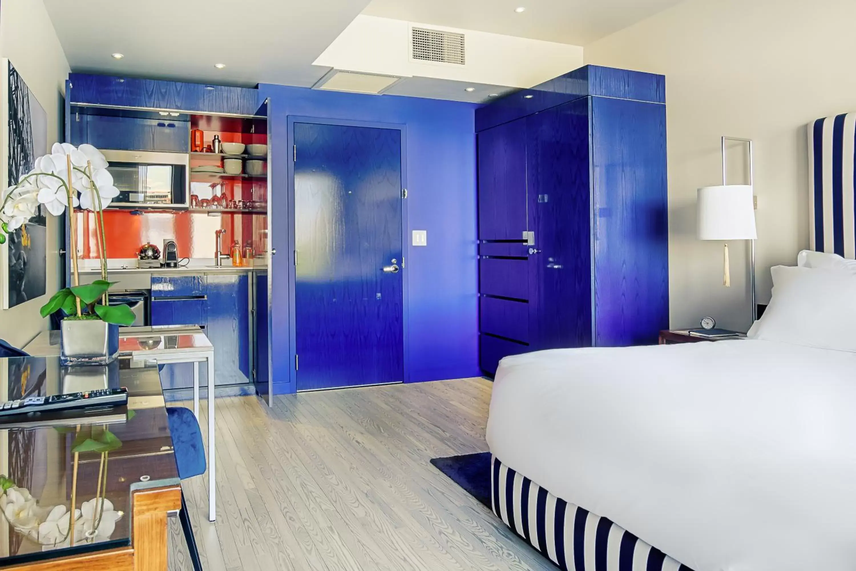 Economy Double Room in Monsieur Jean - Hôtel Particulier Economy Double Room in Monsieur Jean - Hôtel Particulier