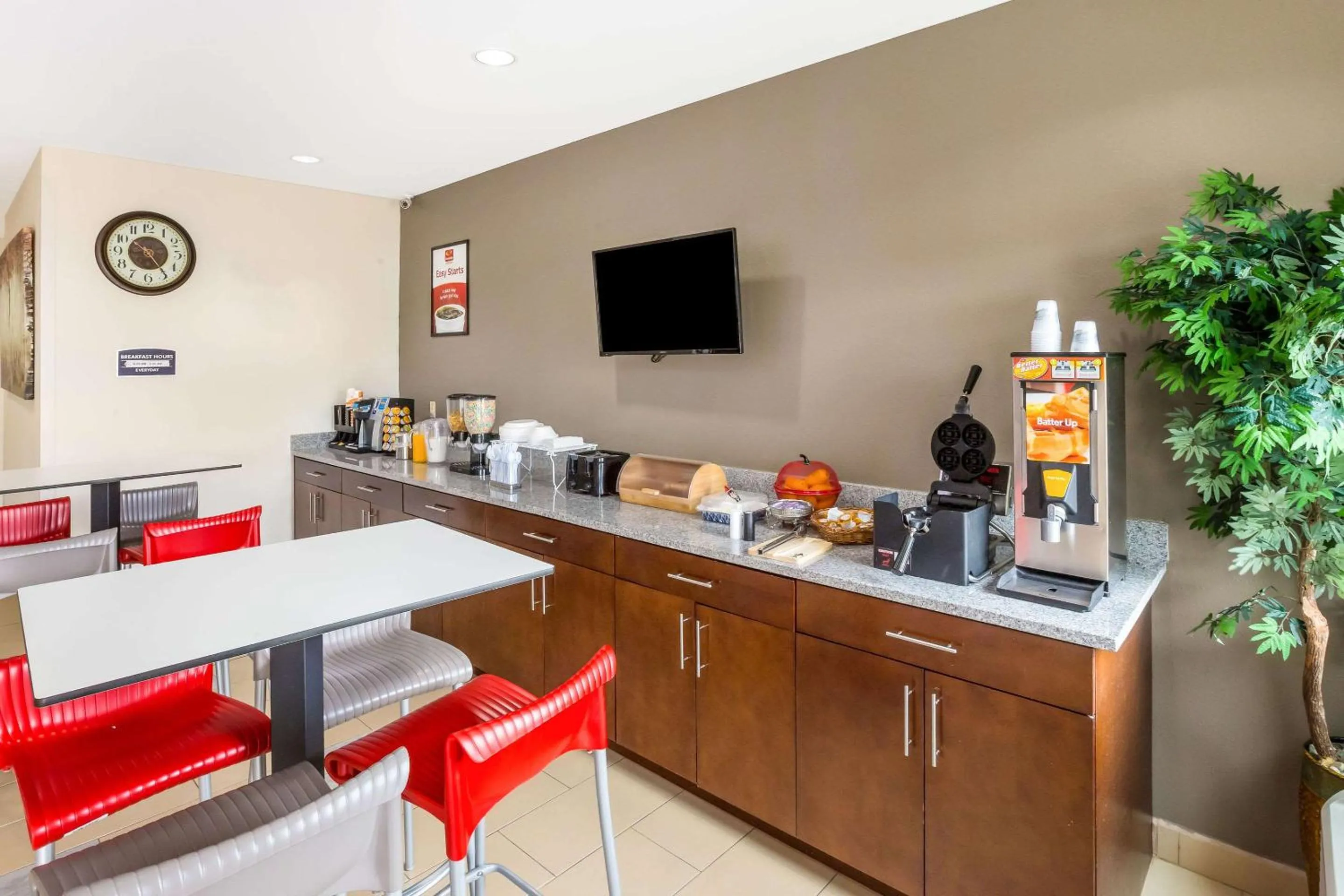 Restaurant/places to eat in Econo Lodge Baton Rouge University Area