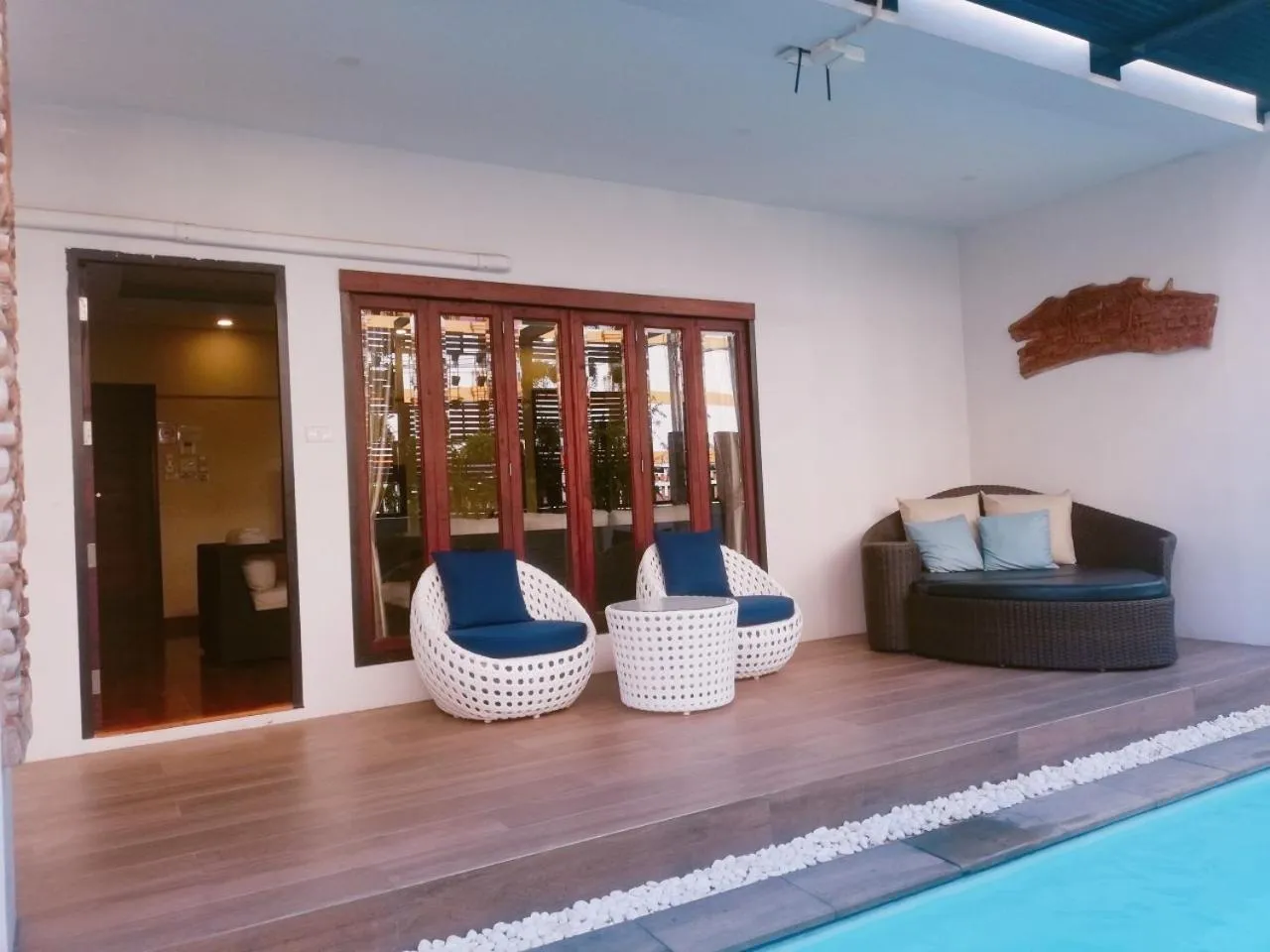 Seating area in Yotaka Boutique Hotel Bangkok