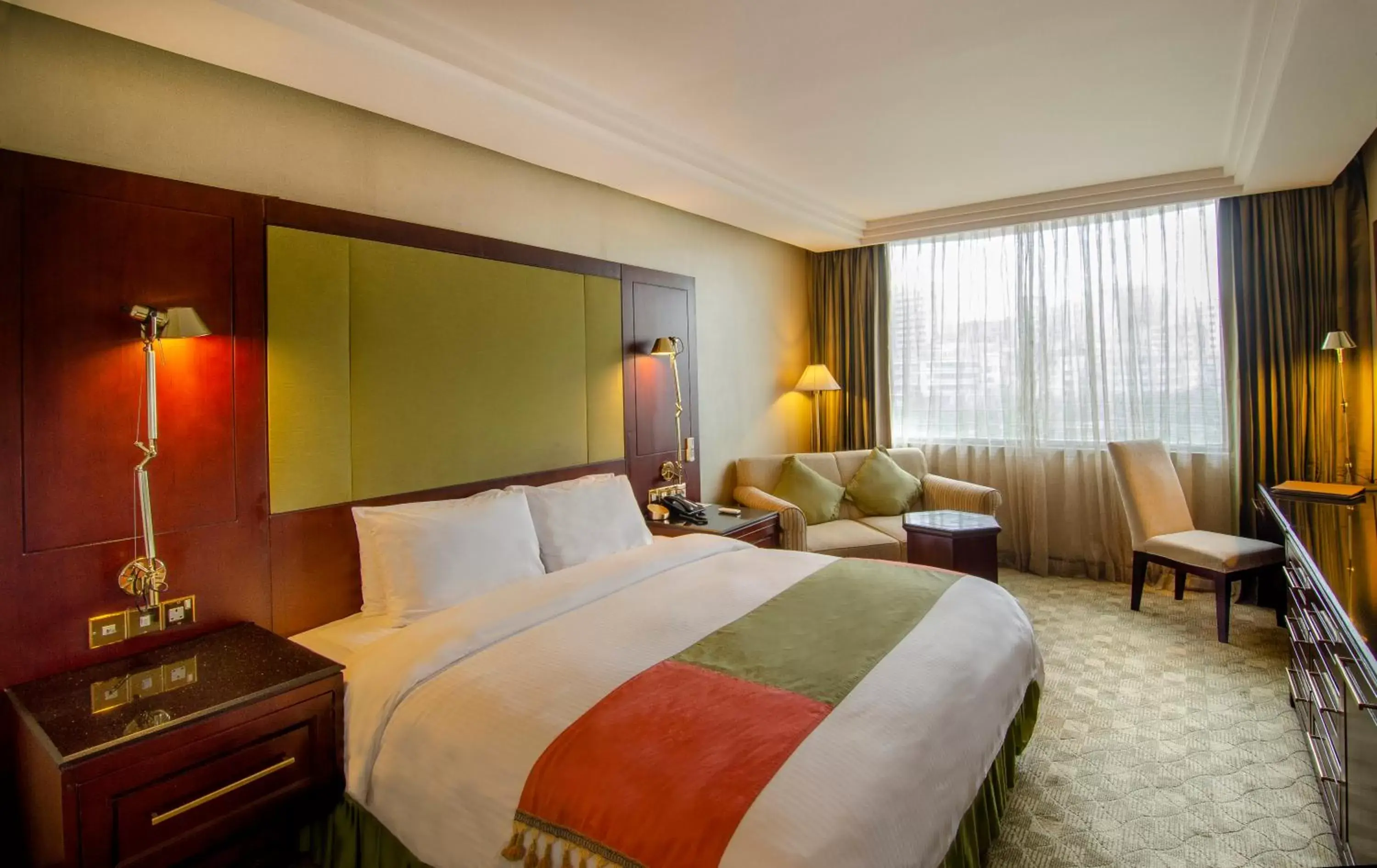 Deluxe King Room - single occupancy in Pan Pacific Sonargaon Dhaka Deluxe King Room - single occupancy in Pan Pacific Sonargaon Dhaka