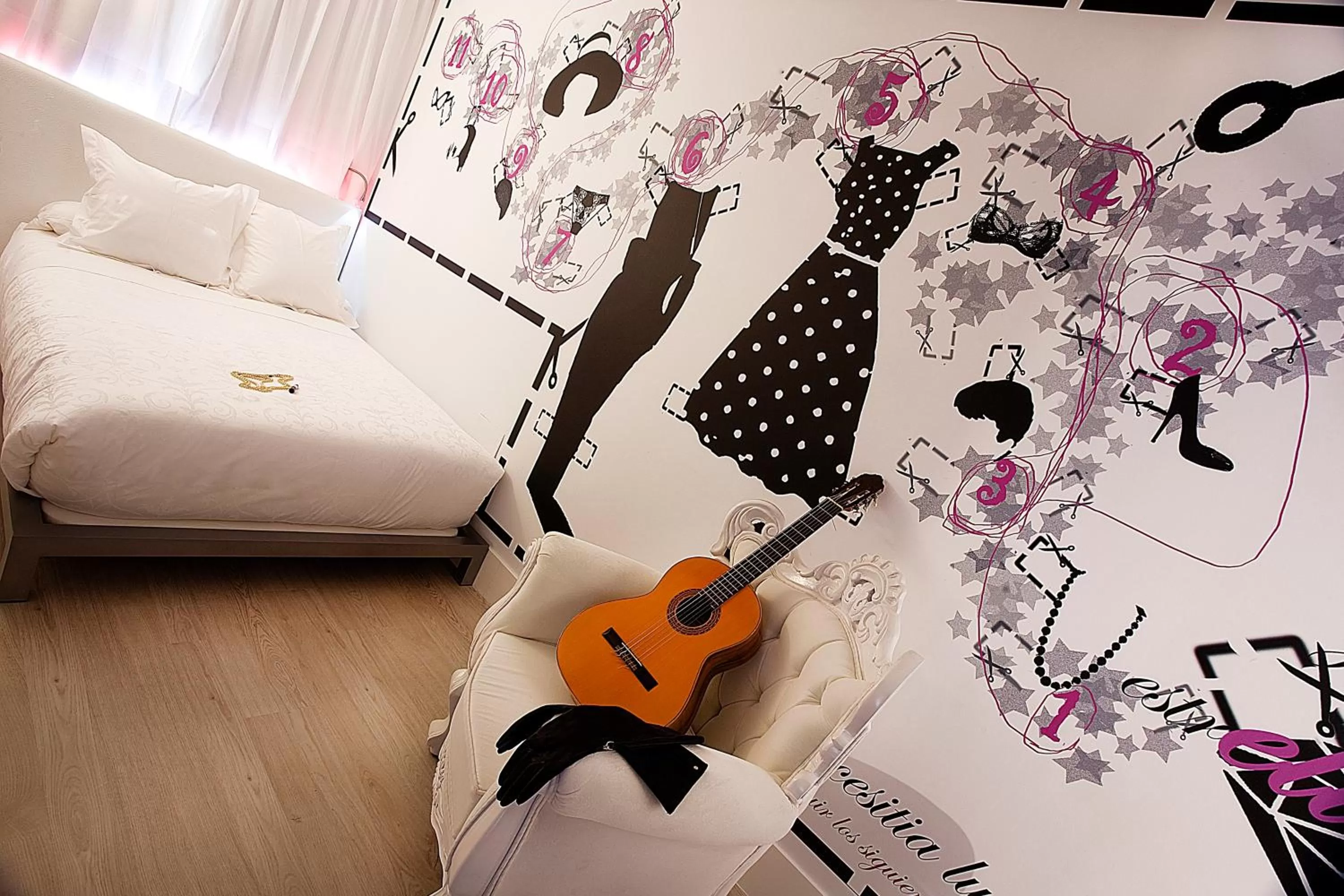 Bedroom, Bed in Dormirdcine