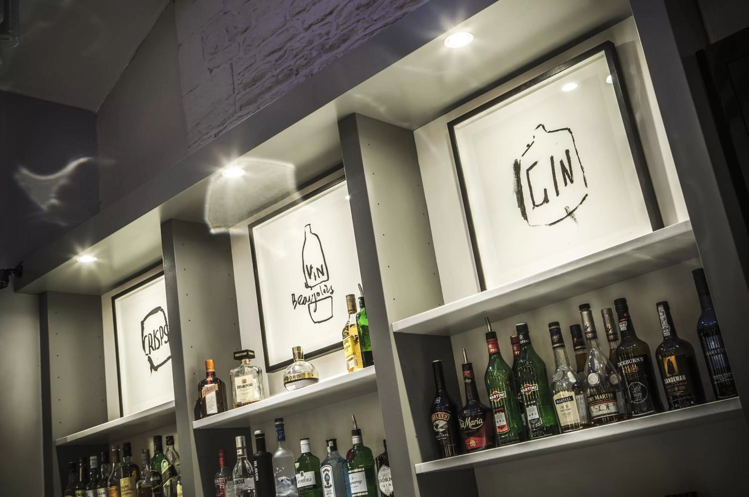 Lounge or bar in Mercure Bristol North The Grange Hotel