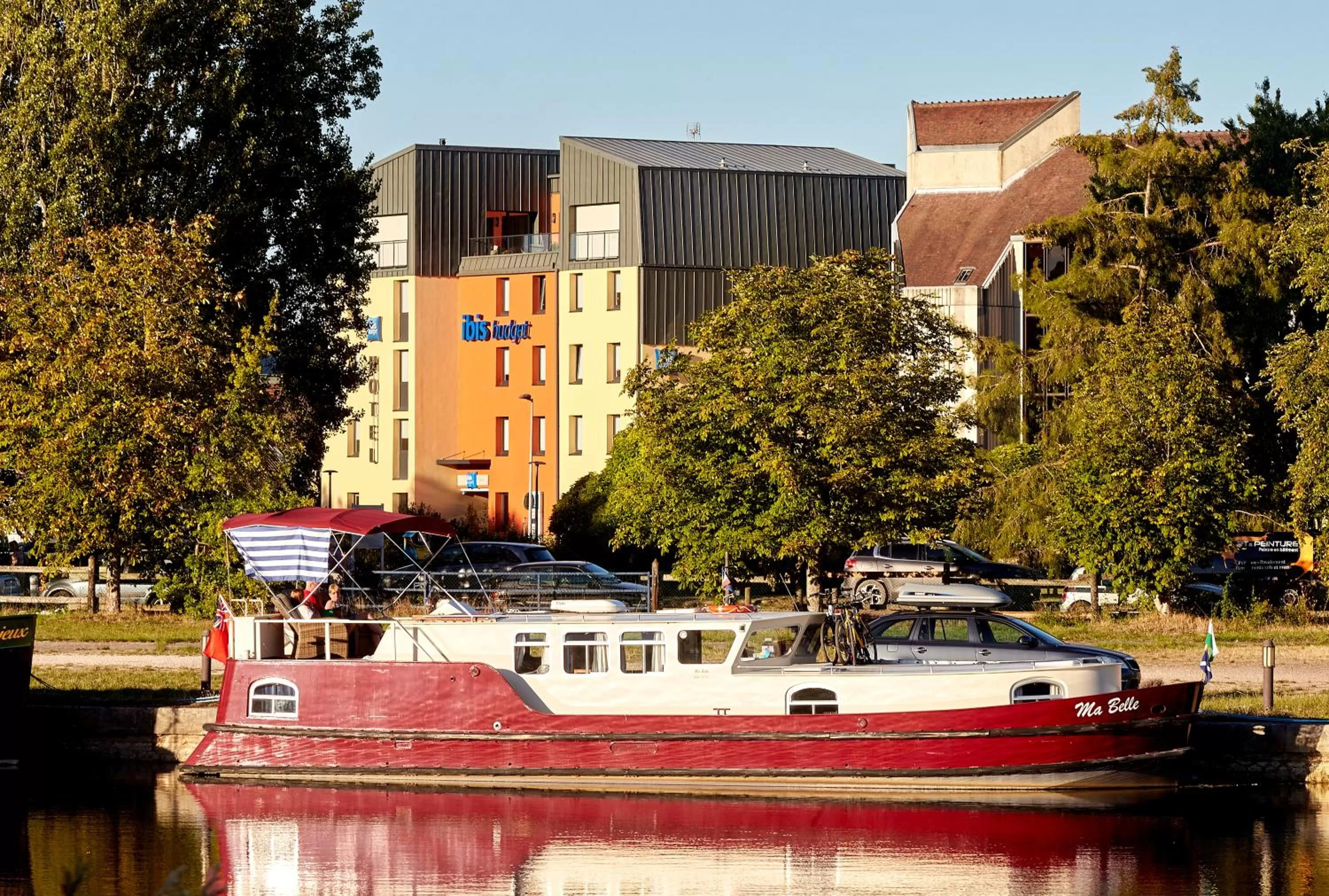 Property building in ibis budget Auxerre Centre