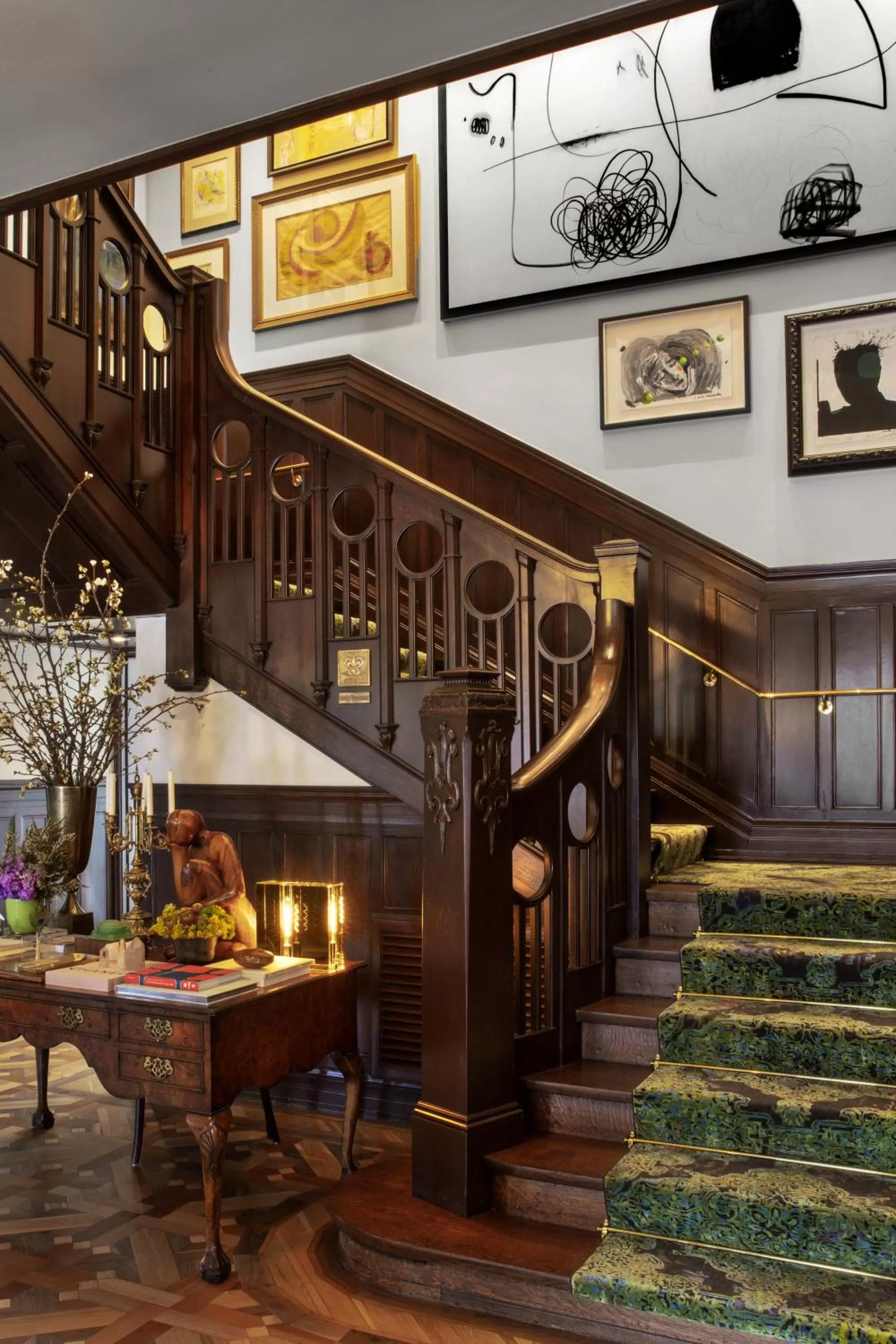 Lobby or reception in La Colombe d'Or Hotel